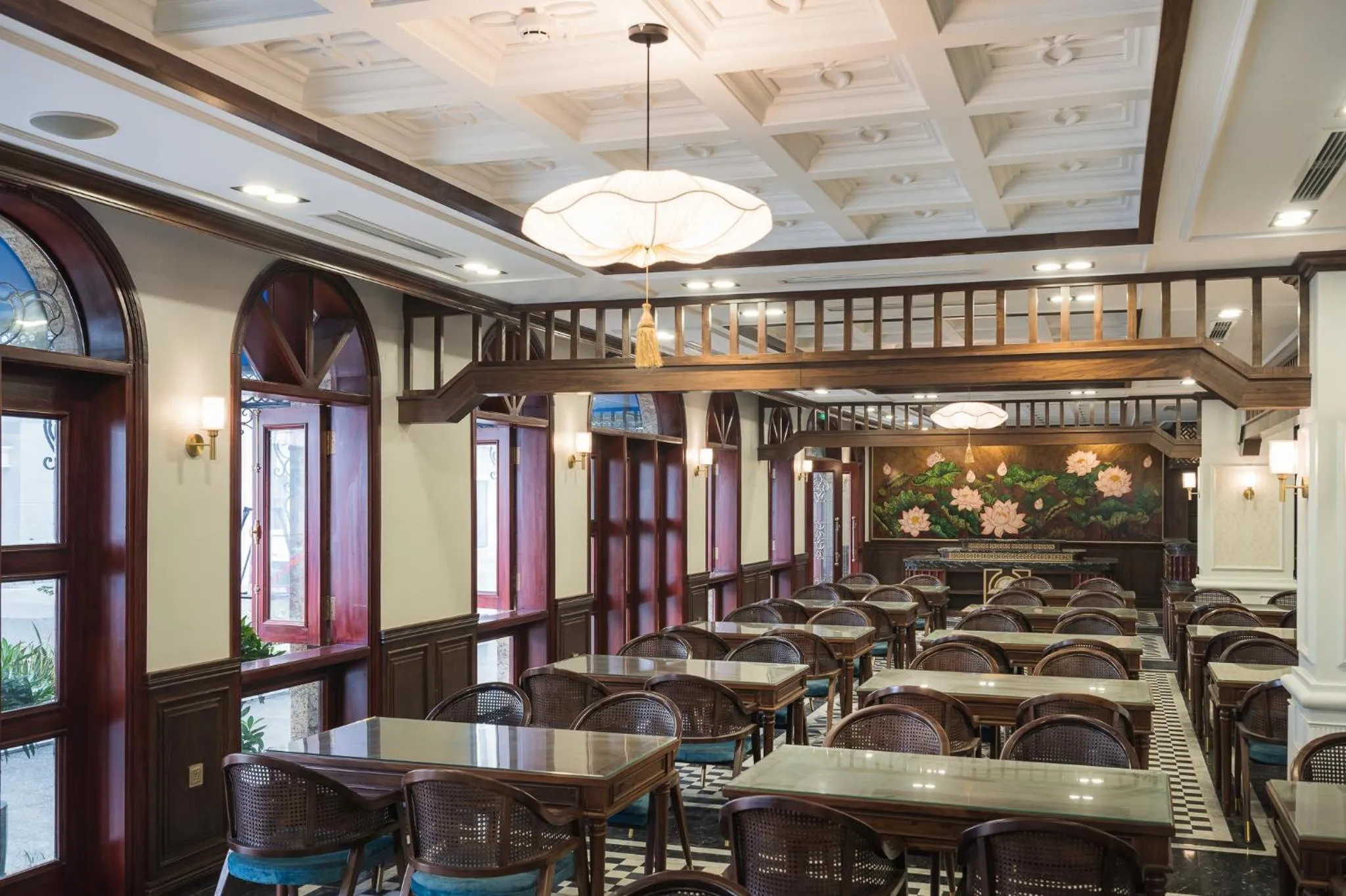 Restaurant/places to eat in Grand Fleuve Boutique