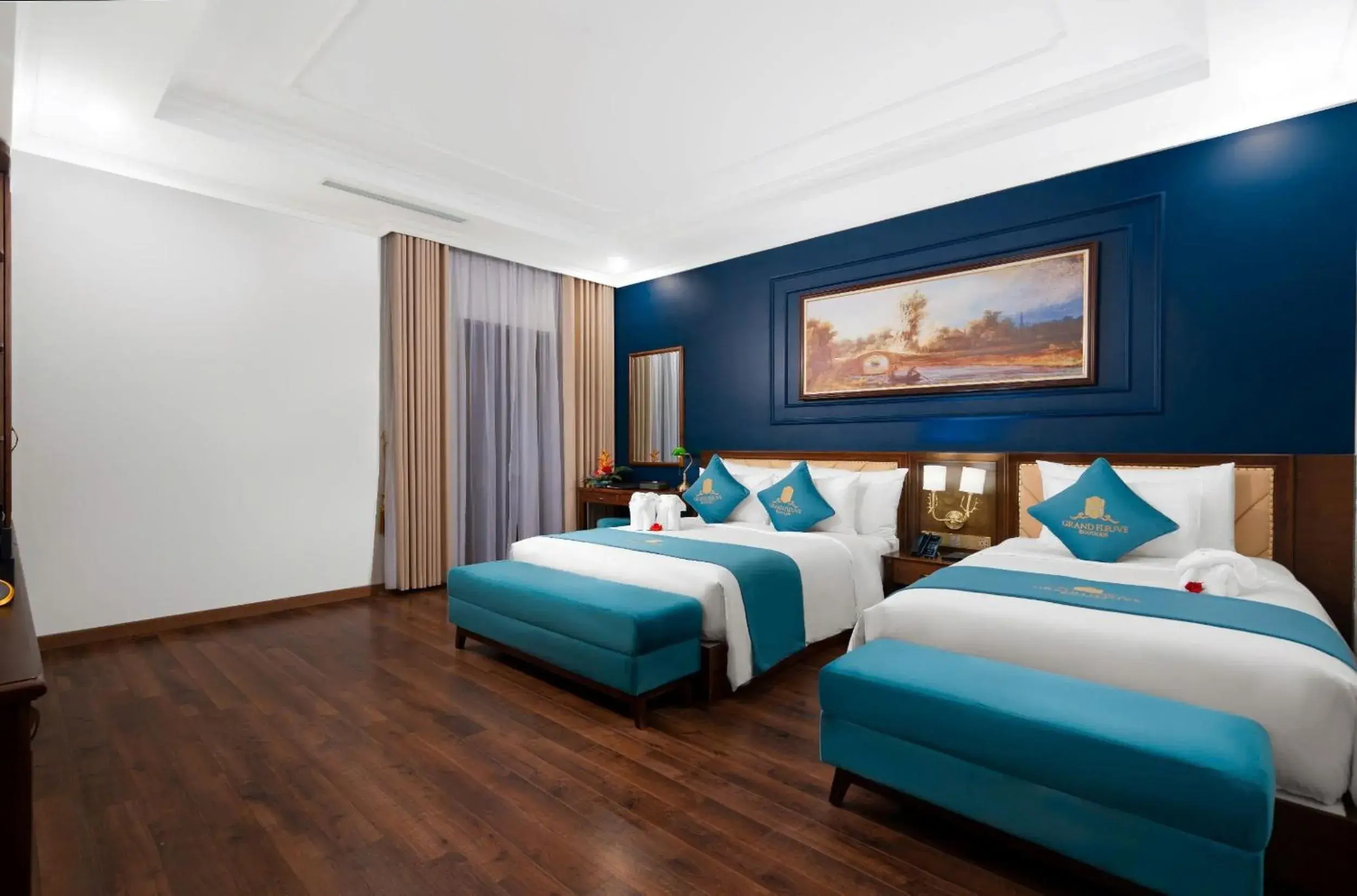 Deluxe Triple Room in Grand Fleuve Boutique Deluxe Triple Room in Grand Fleuve Boutique