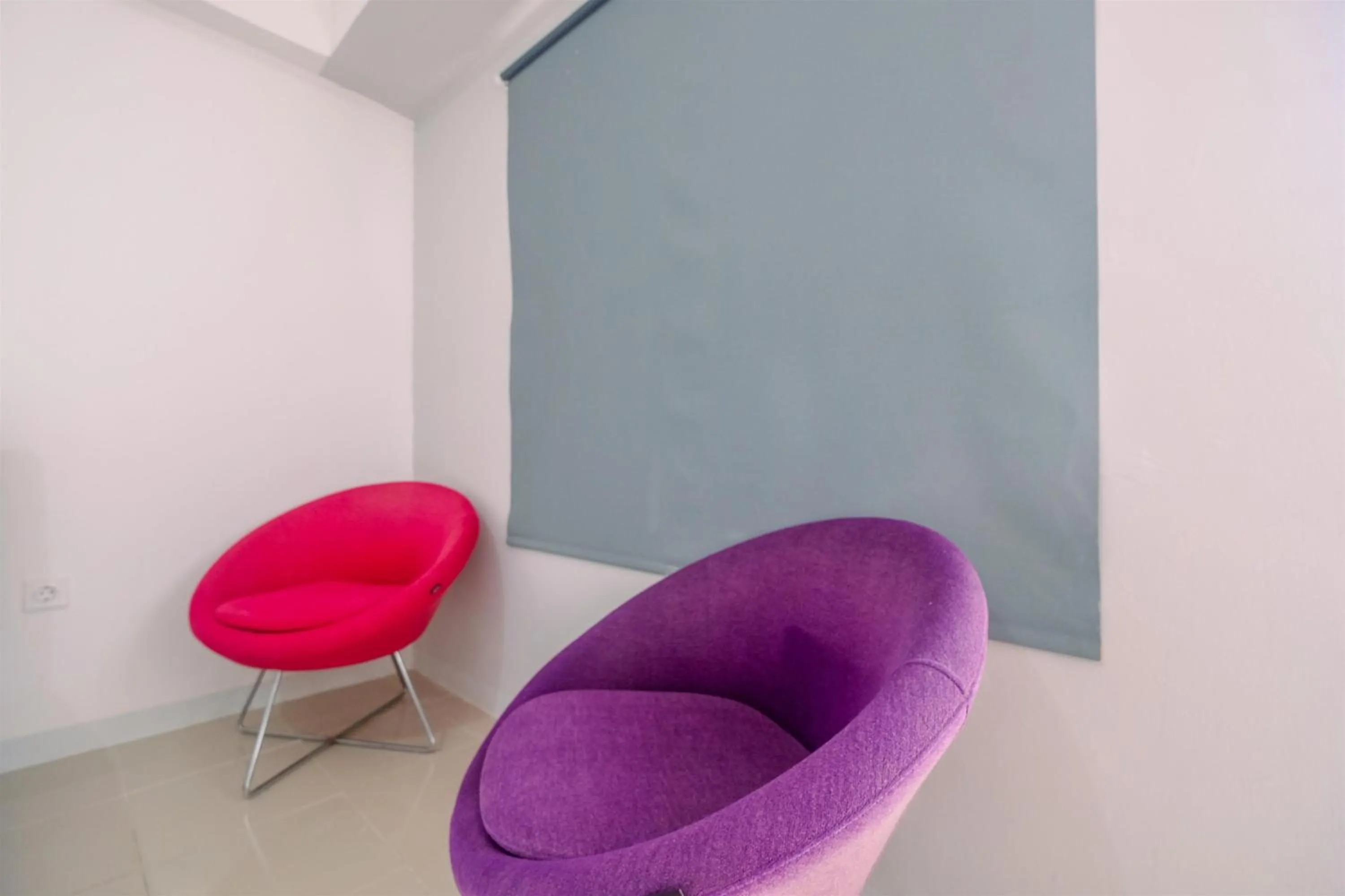 Chic and Cozy Studio Park View Condominium Apartment By Travelio