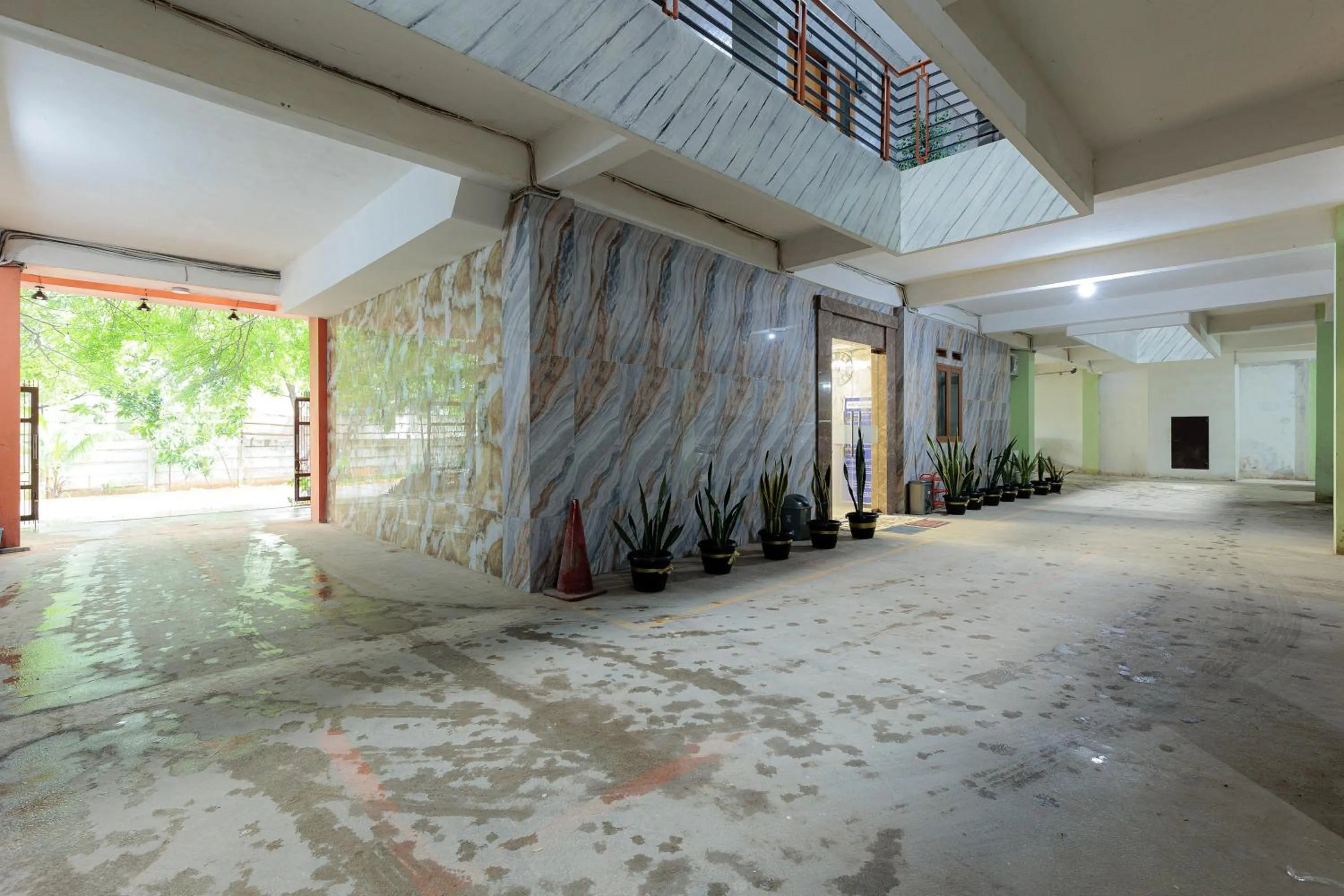 Parking in RedDoorz Syariah at Hotel Tiga ER near Karawang Central Plaza