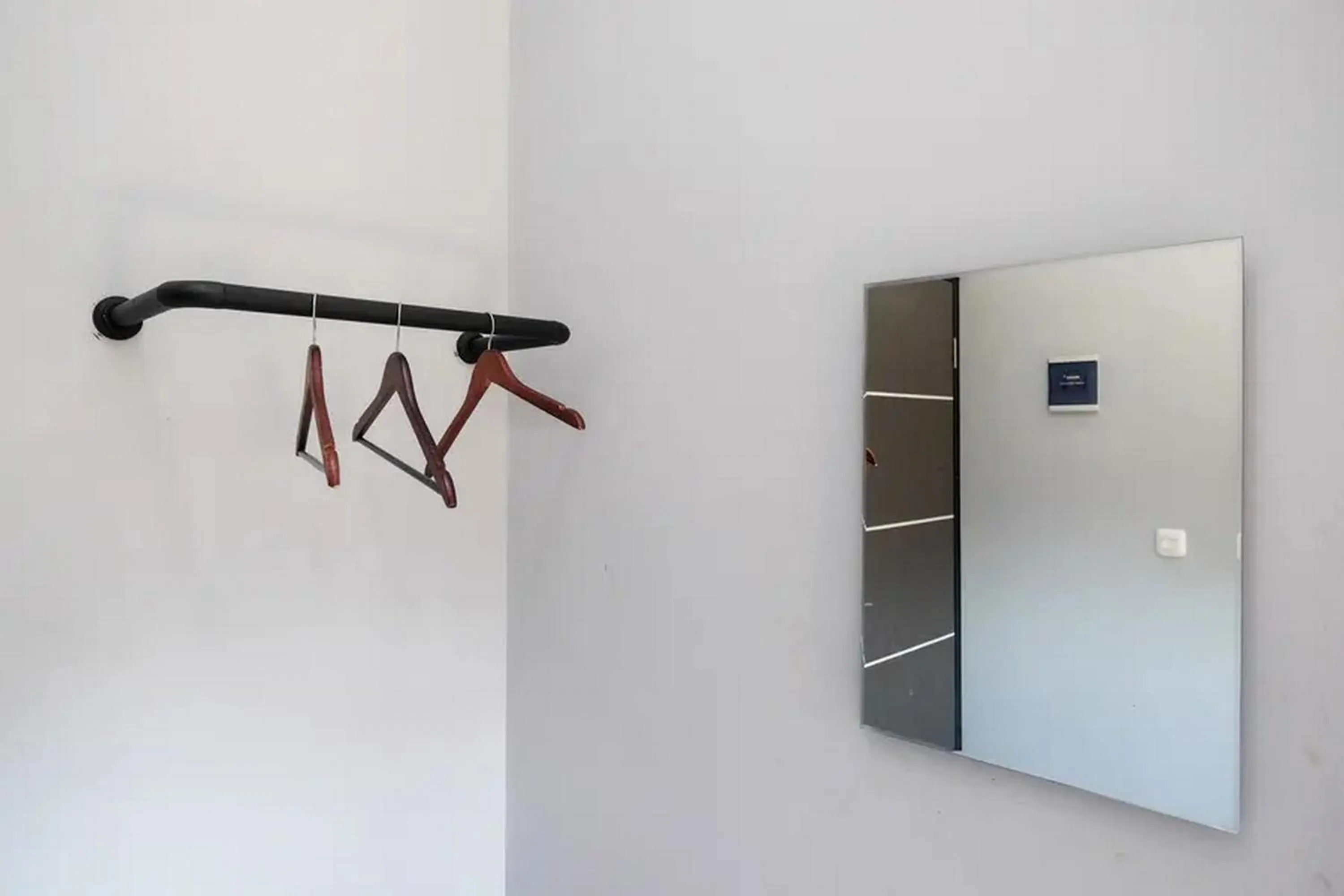 Bedroom in RedDoorz near Sindu Kusuma Edupark 3