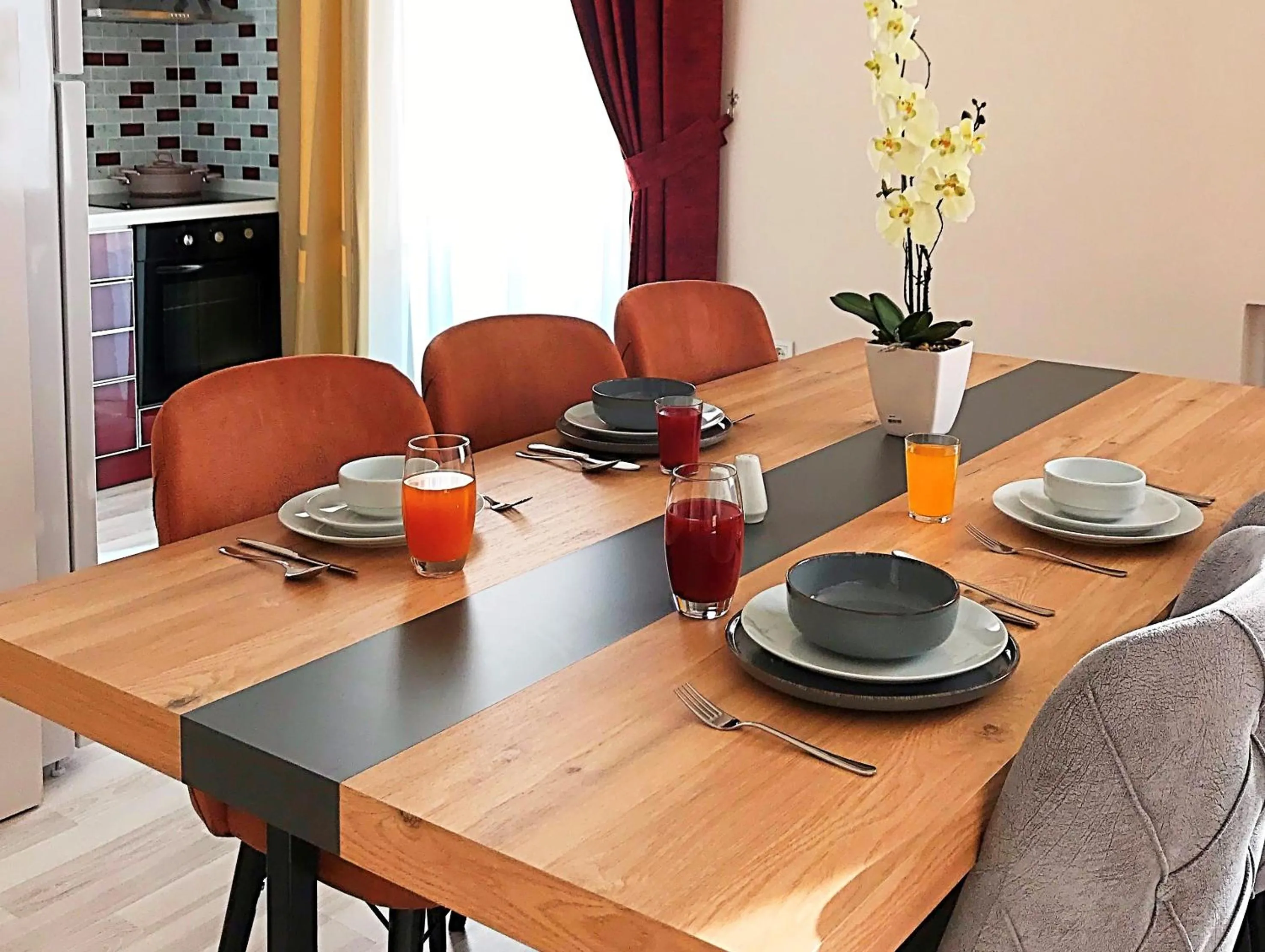 Dining area in Alfa Apart Hotel