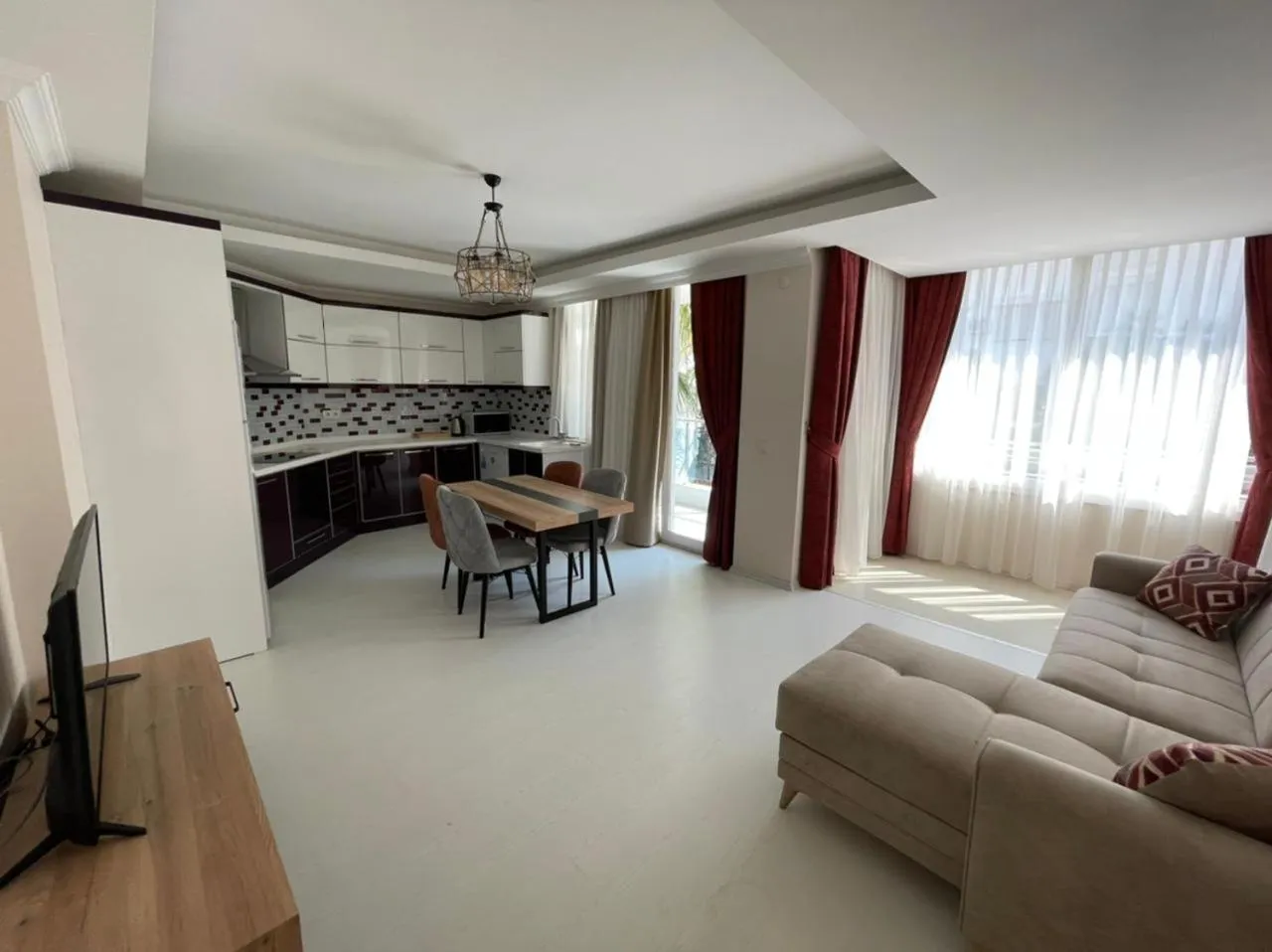 Kitchen or kitchenette in Alfa Apart Hotel