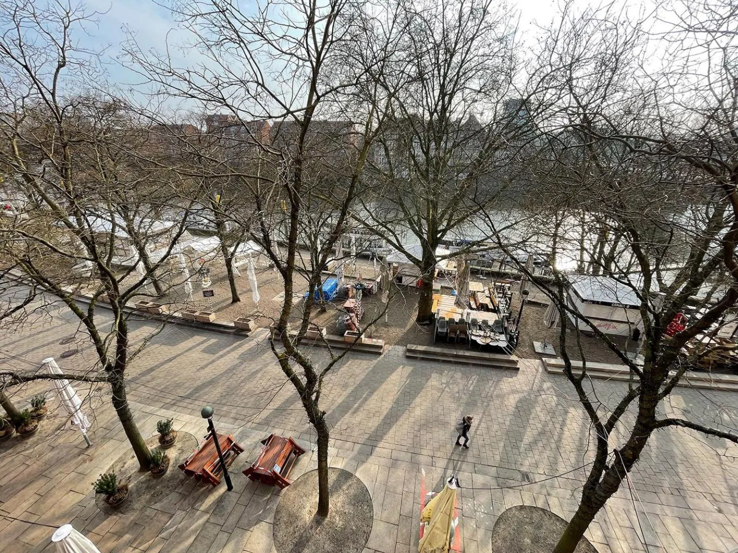 View (from property/room) in Kangarooms - Schlachte Weserpromenade