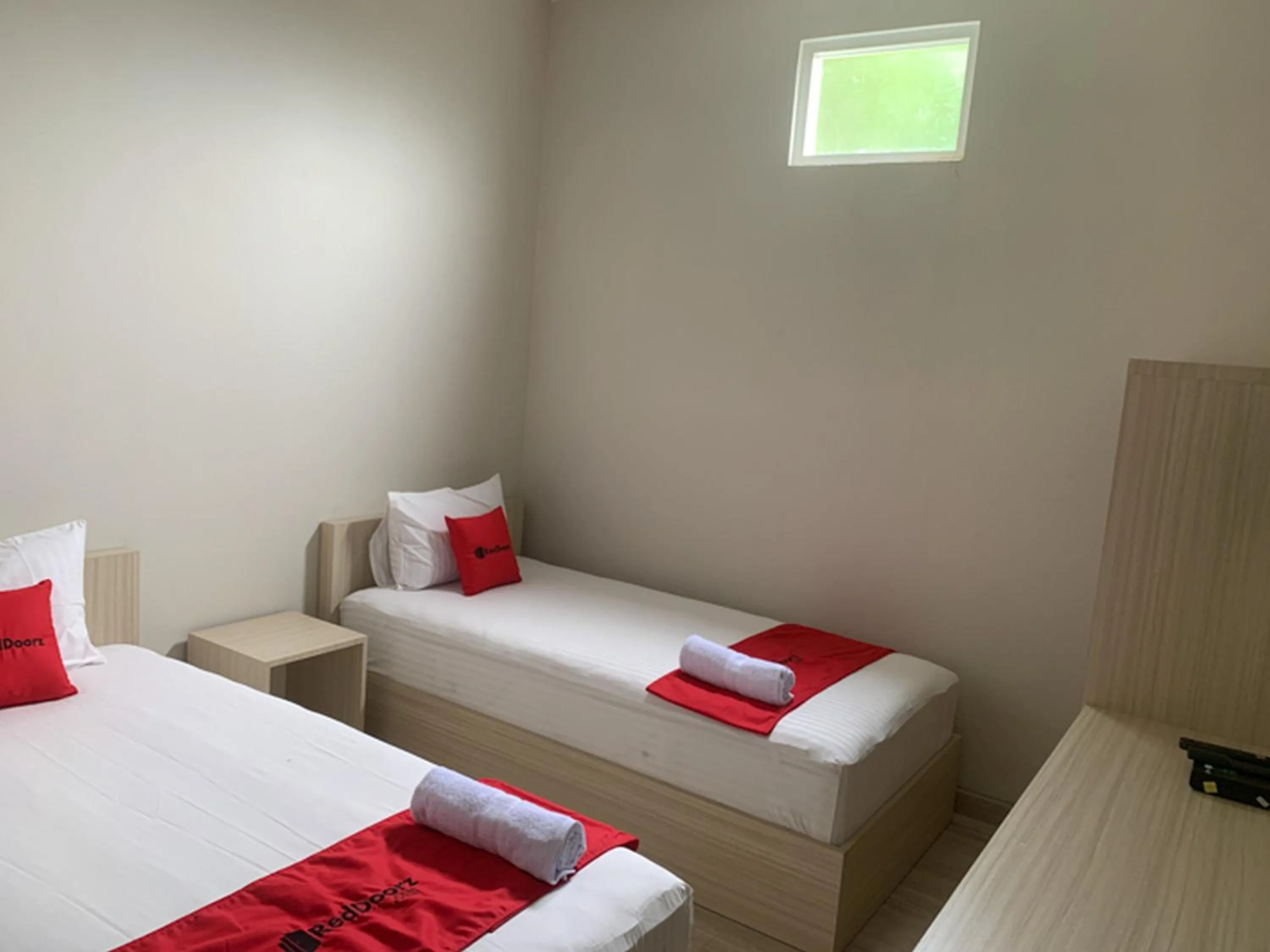 Bed in RedDoorz near Alun Alun Purbalingga