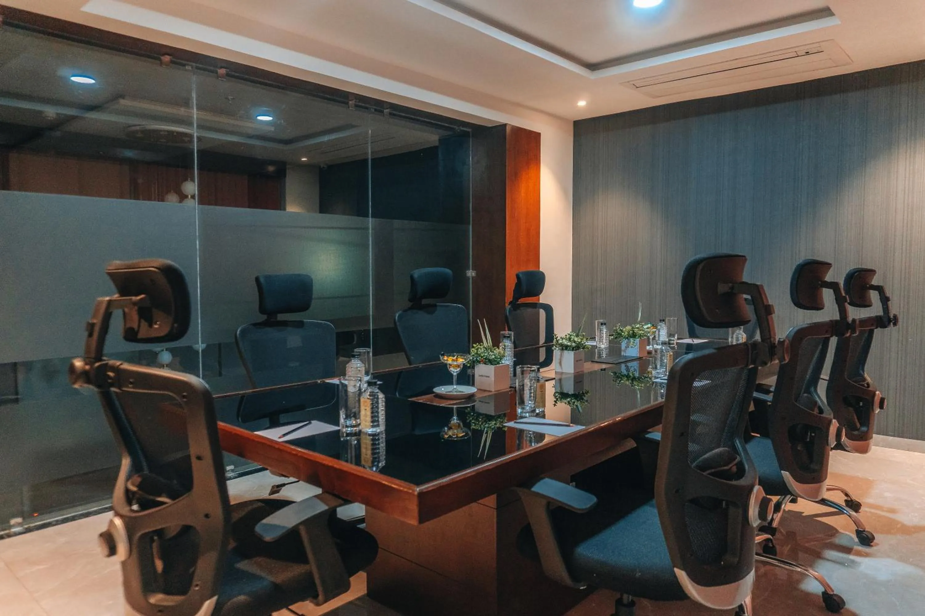 Business facilities in Jardin Hotels
