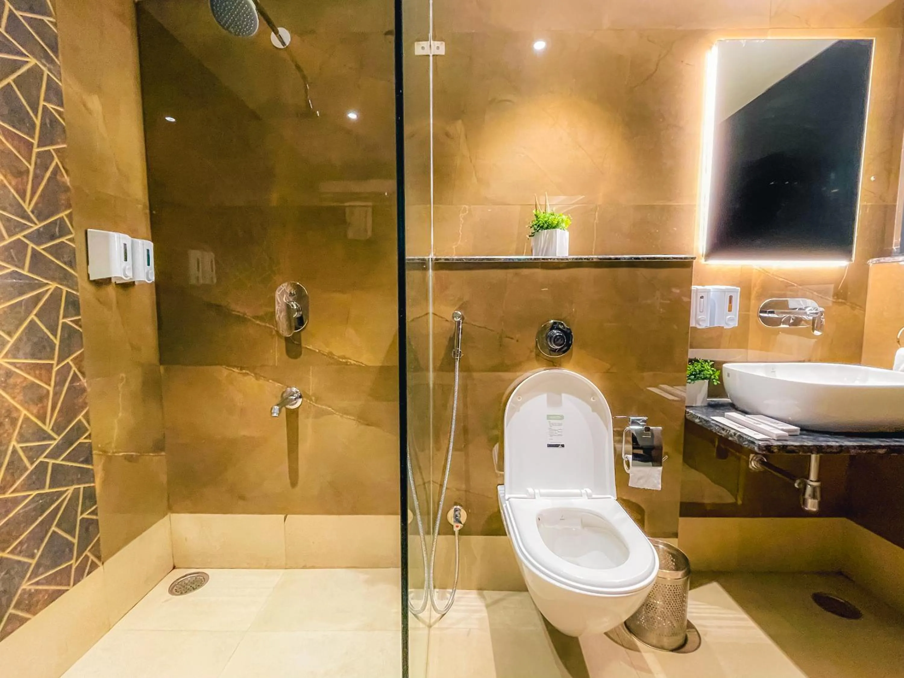 Bathroom in Jardin Hotels