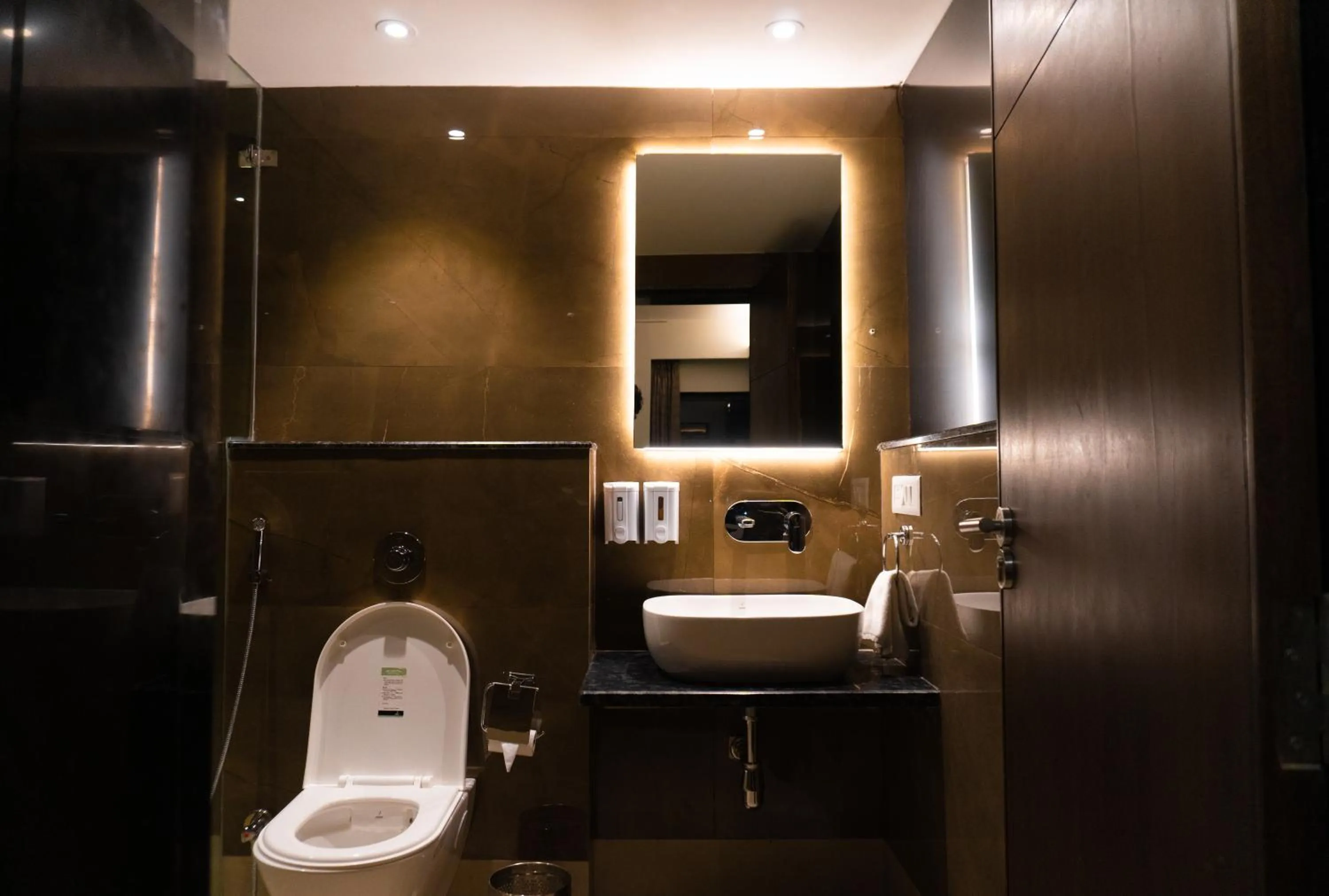 Bathroom in Jardin Hotels