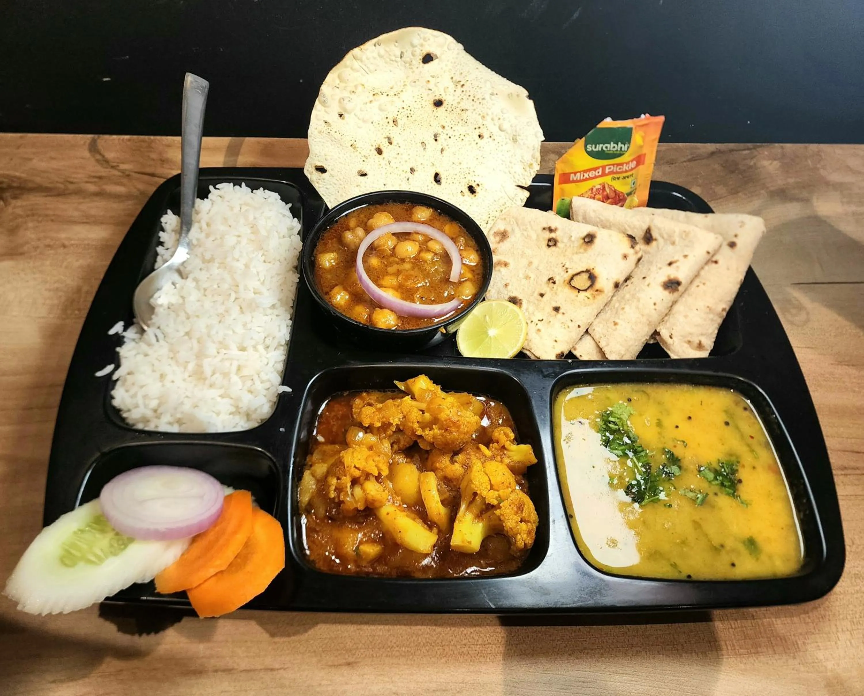 Meals in Coliwo Un - Viman Nagar