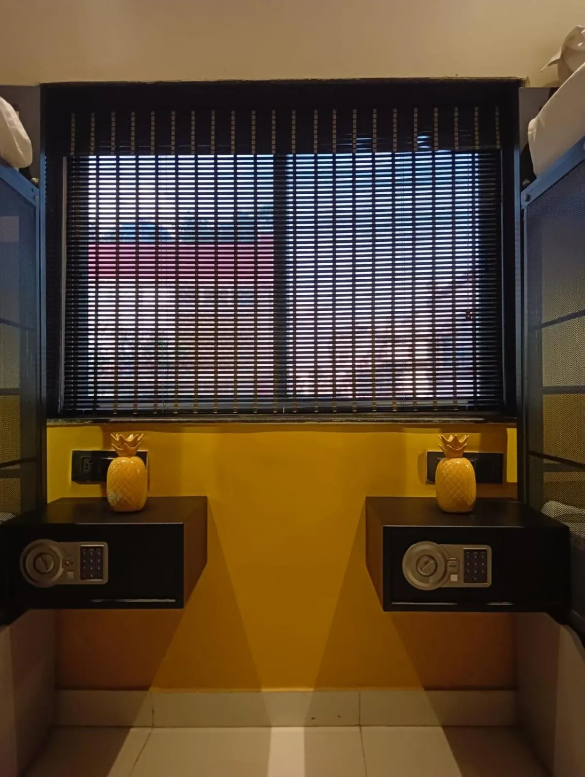 Coliwo Un - Viman Nagar