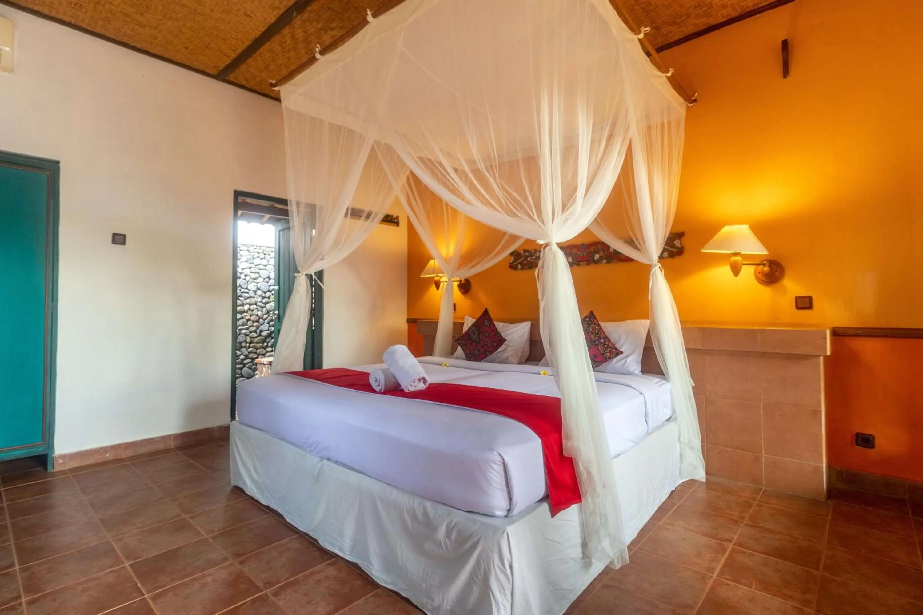 Garden Bungalow in Separate Compound in Umasari Rice Terrace Villa by AGATA