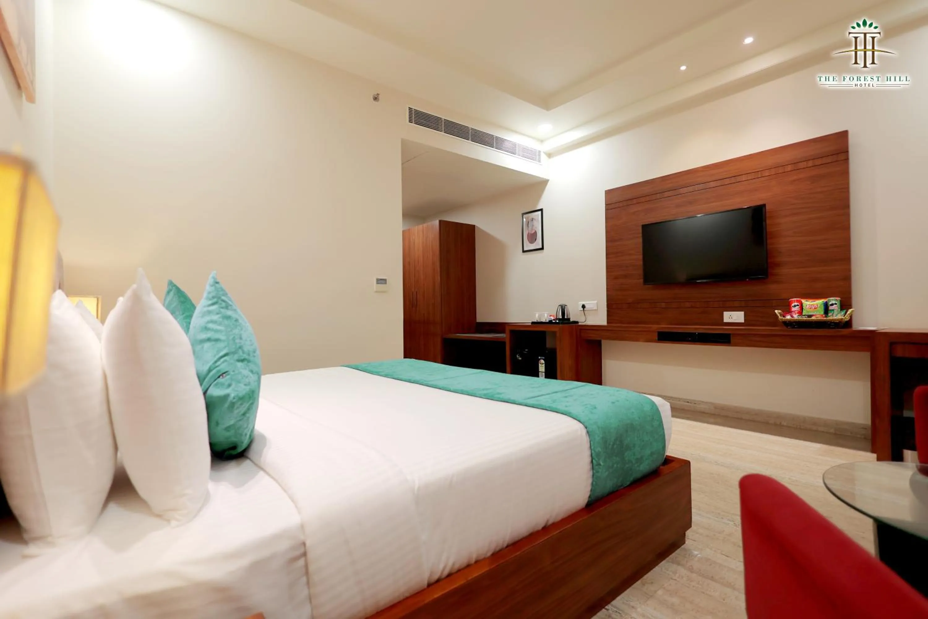 Bed in The Forest Hill Hotel