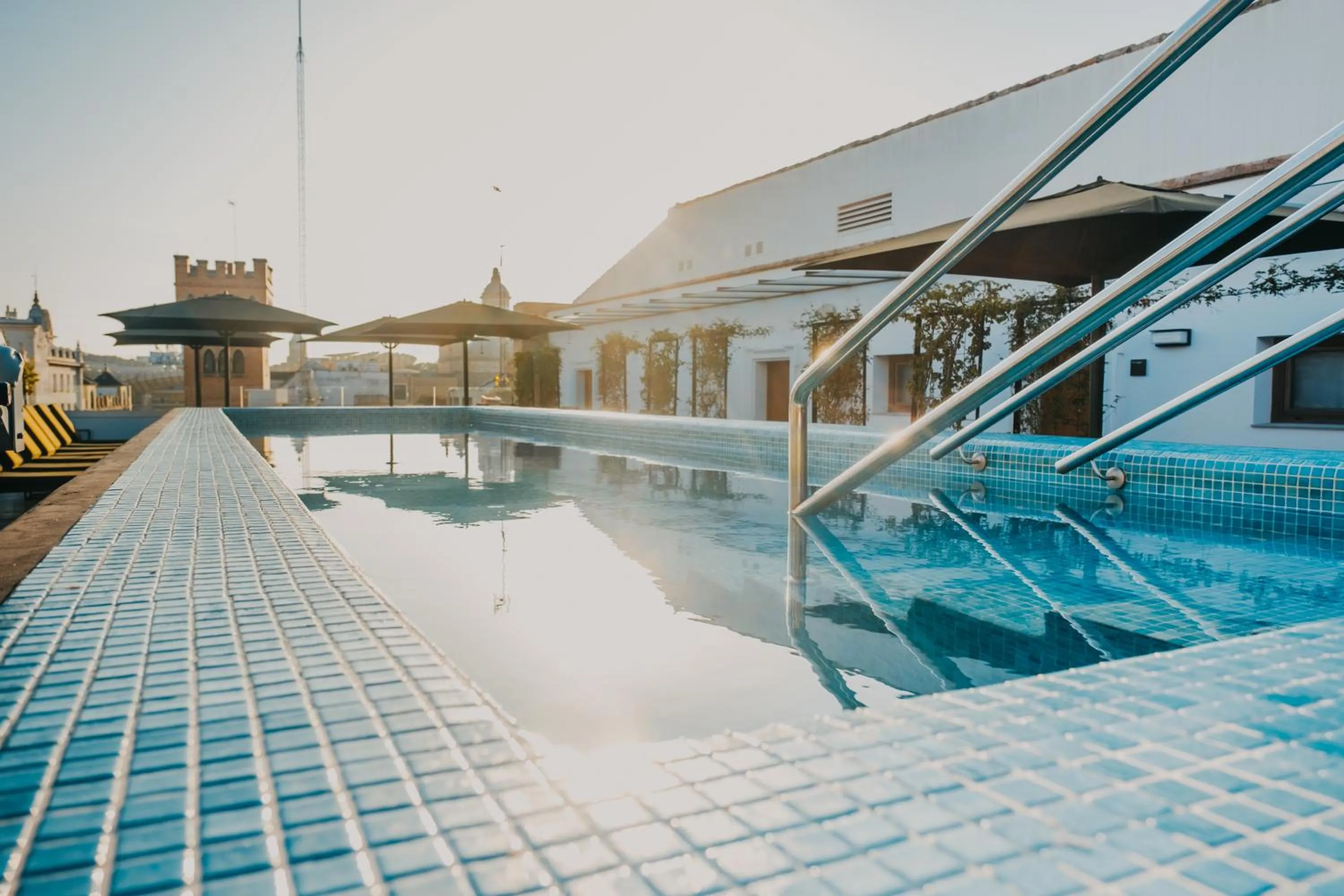 Pool view in Aquitania Home Suites