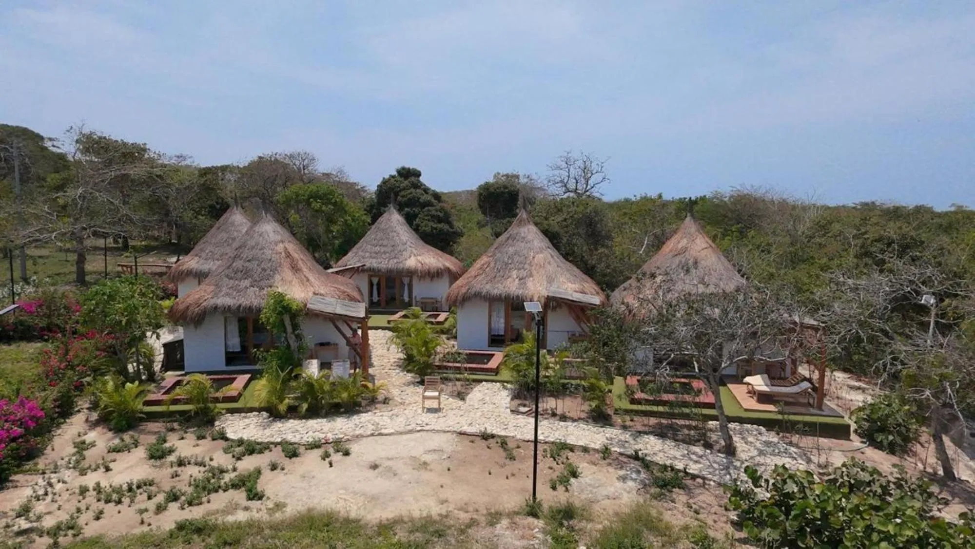 Property building in Santuario Beach Hostel