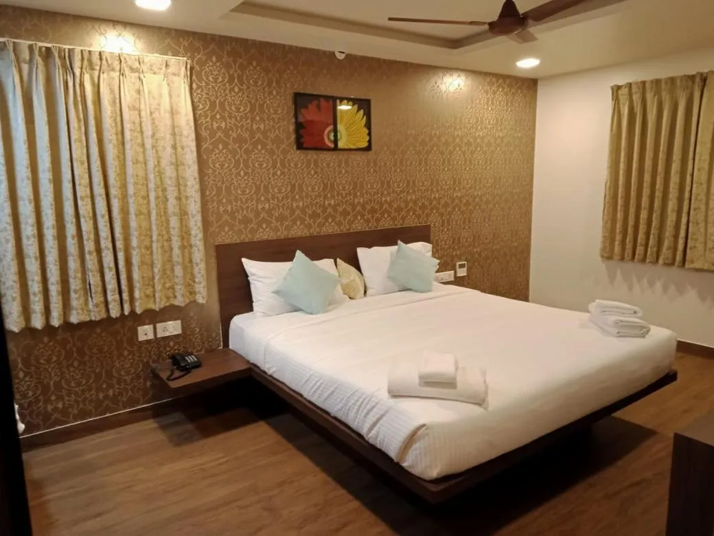 internet, Bed in HOTEL VINTAGE CASTLE