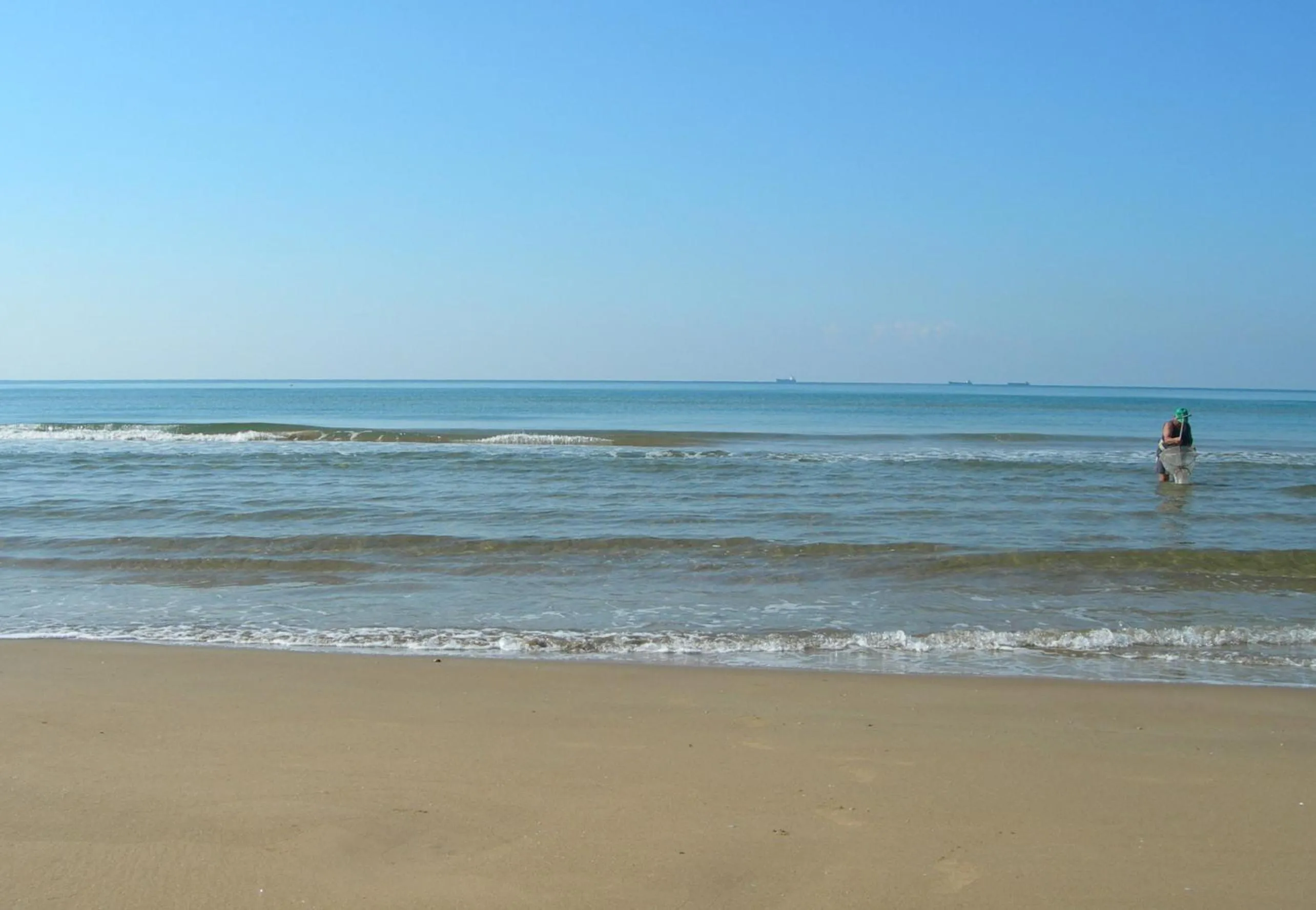 People in Le Dune Residence