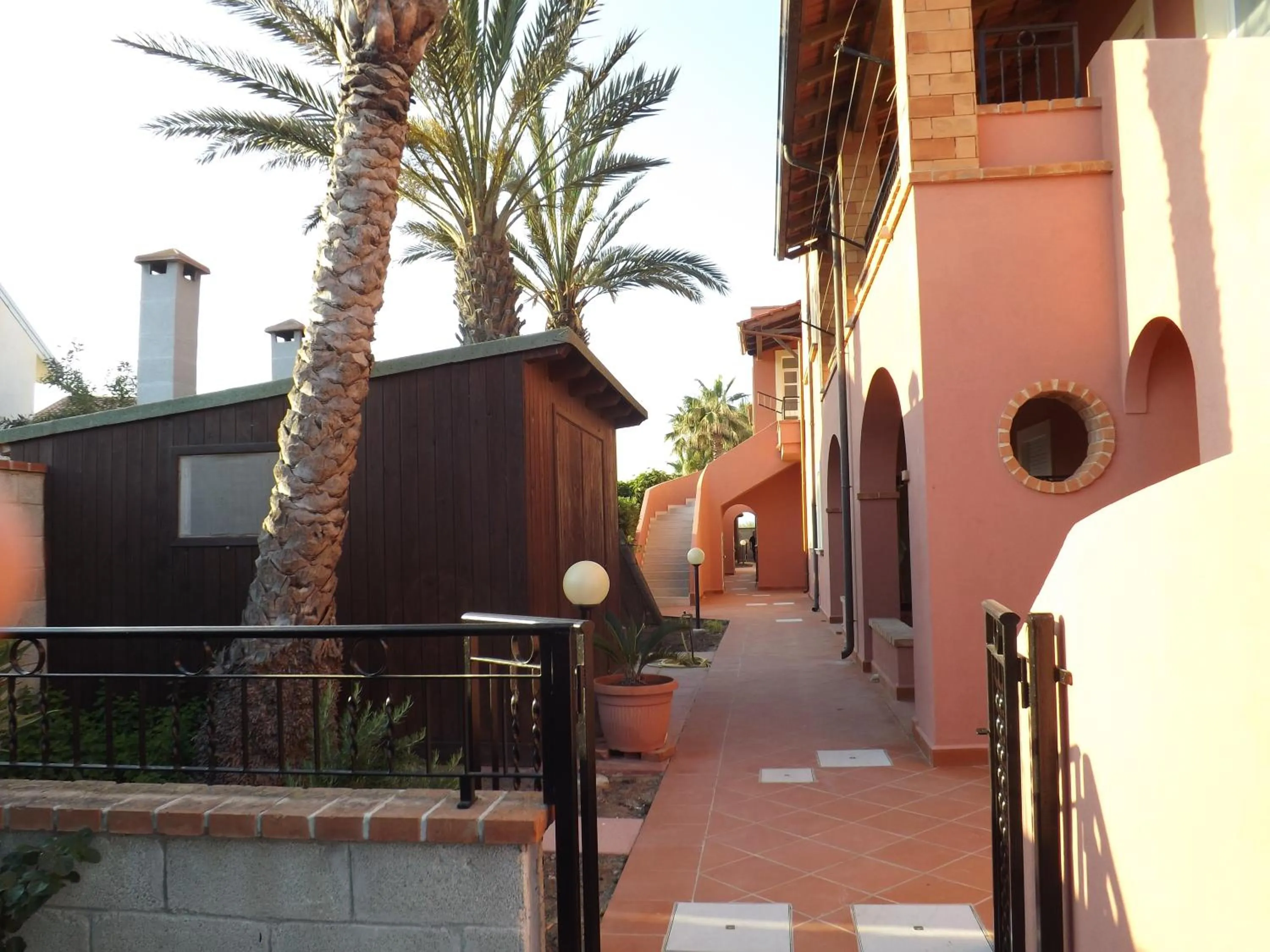 Day in Le Dune Residence