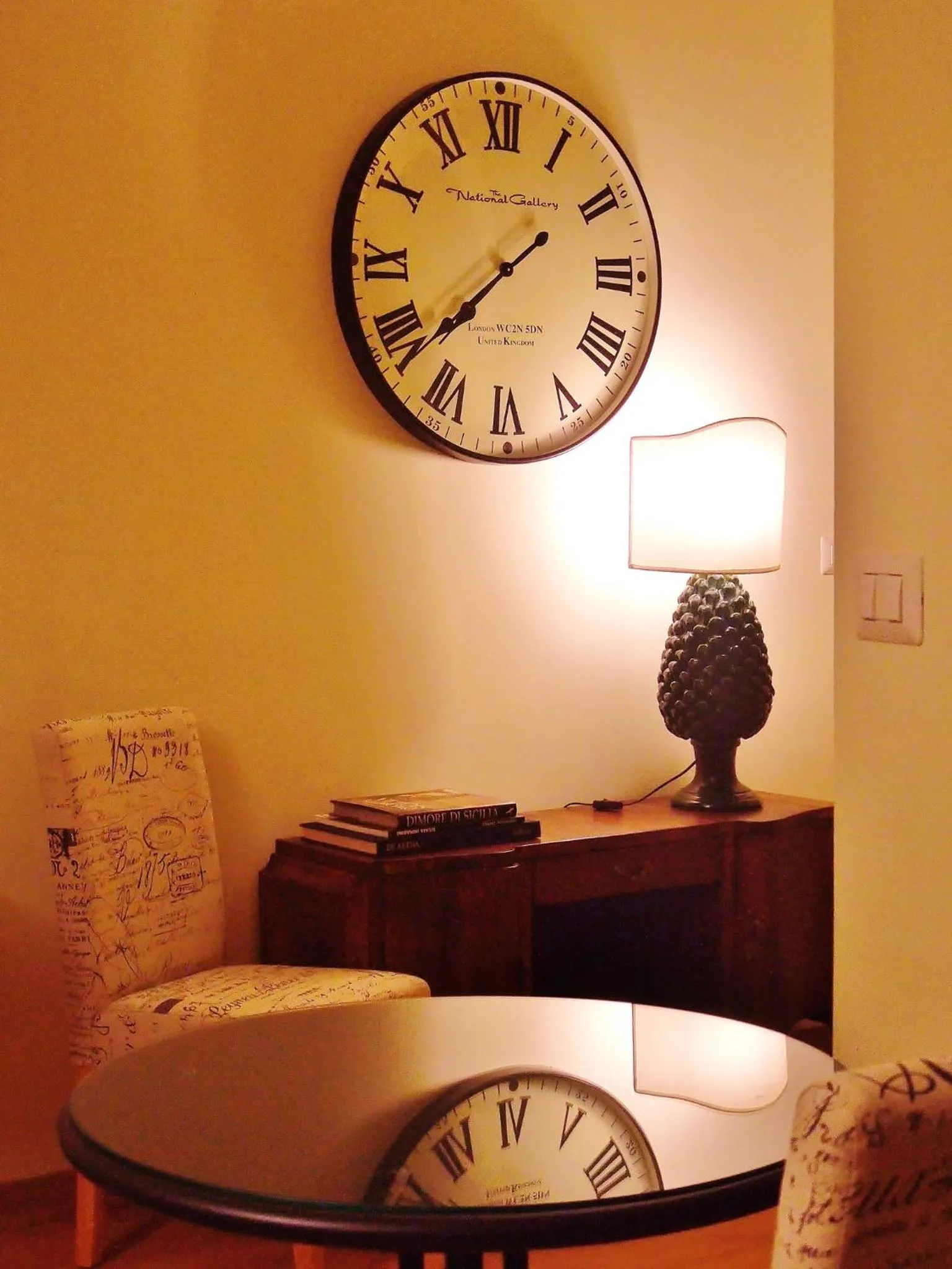 Decorative detail in Cielo di Taormina