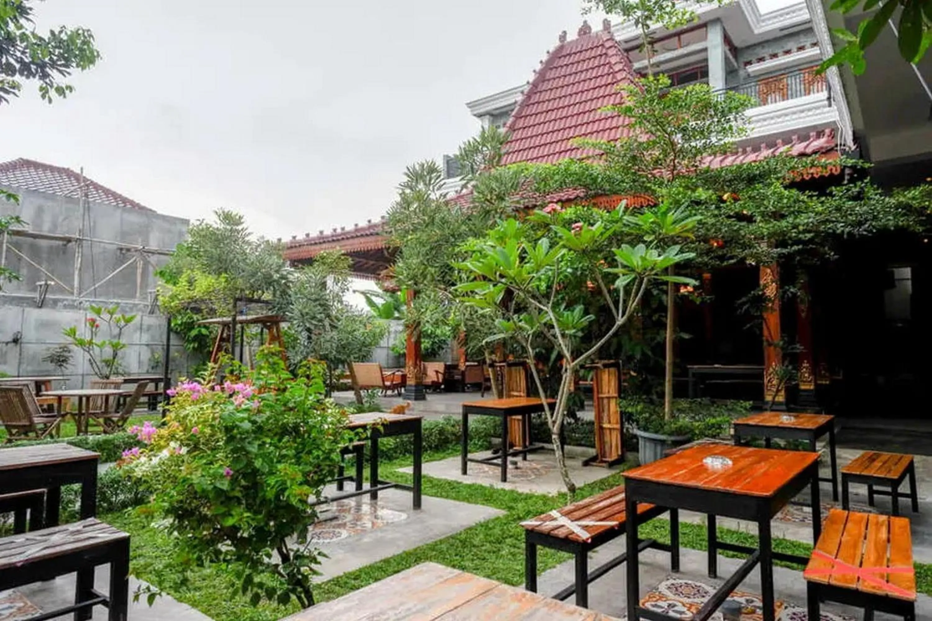 Dining area in Griya Mataram Kotagede Mitra RedDoorz