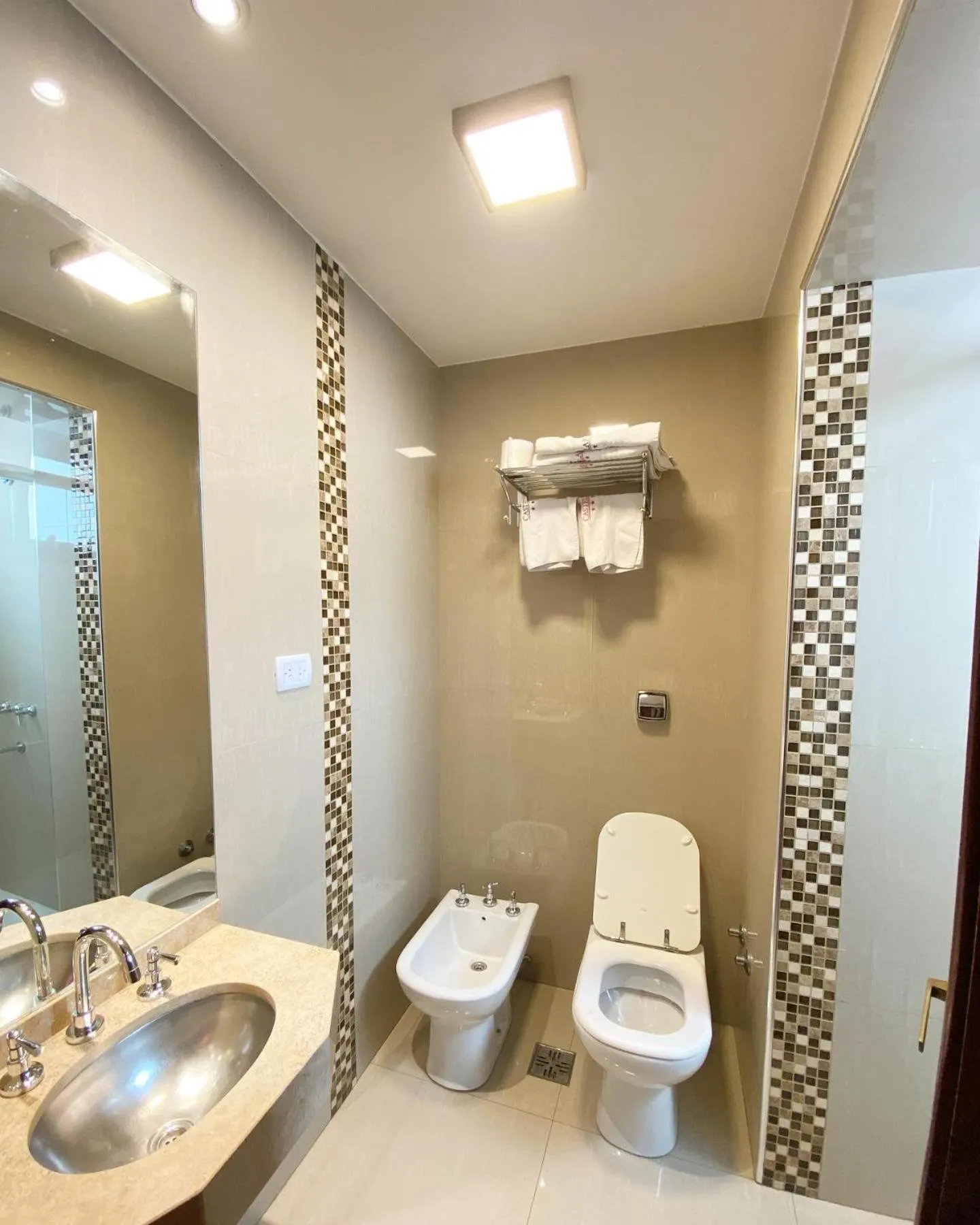 HOTEL CASTELAR CORDOBA