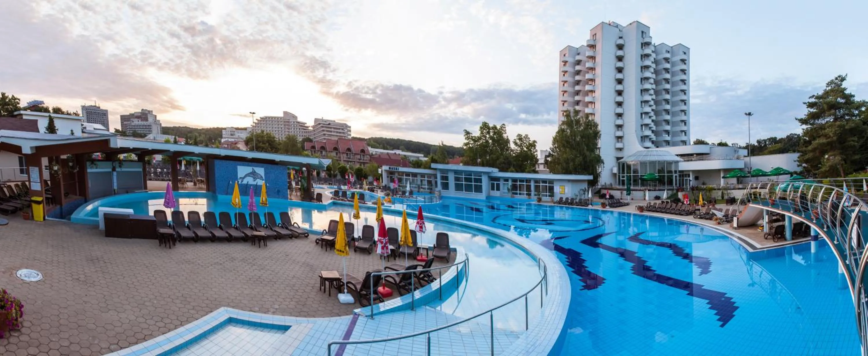 Swimming pool in Hotel International