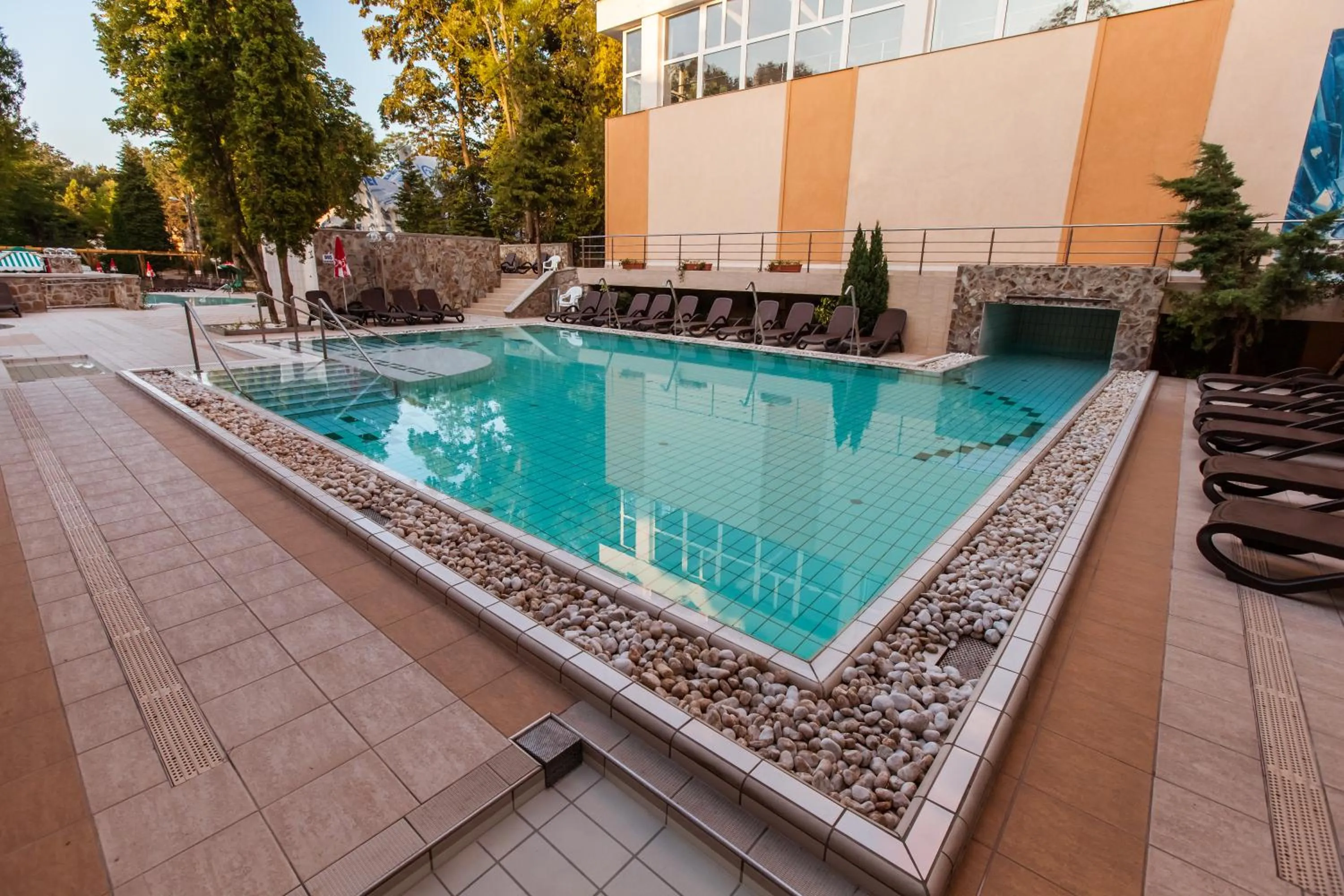 Swimming pool in Hotel Nufarul