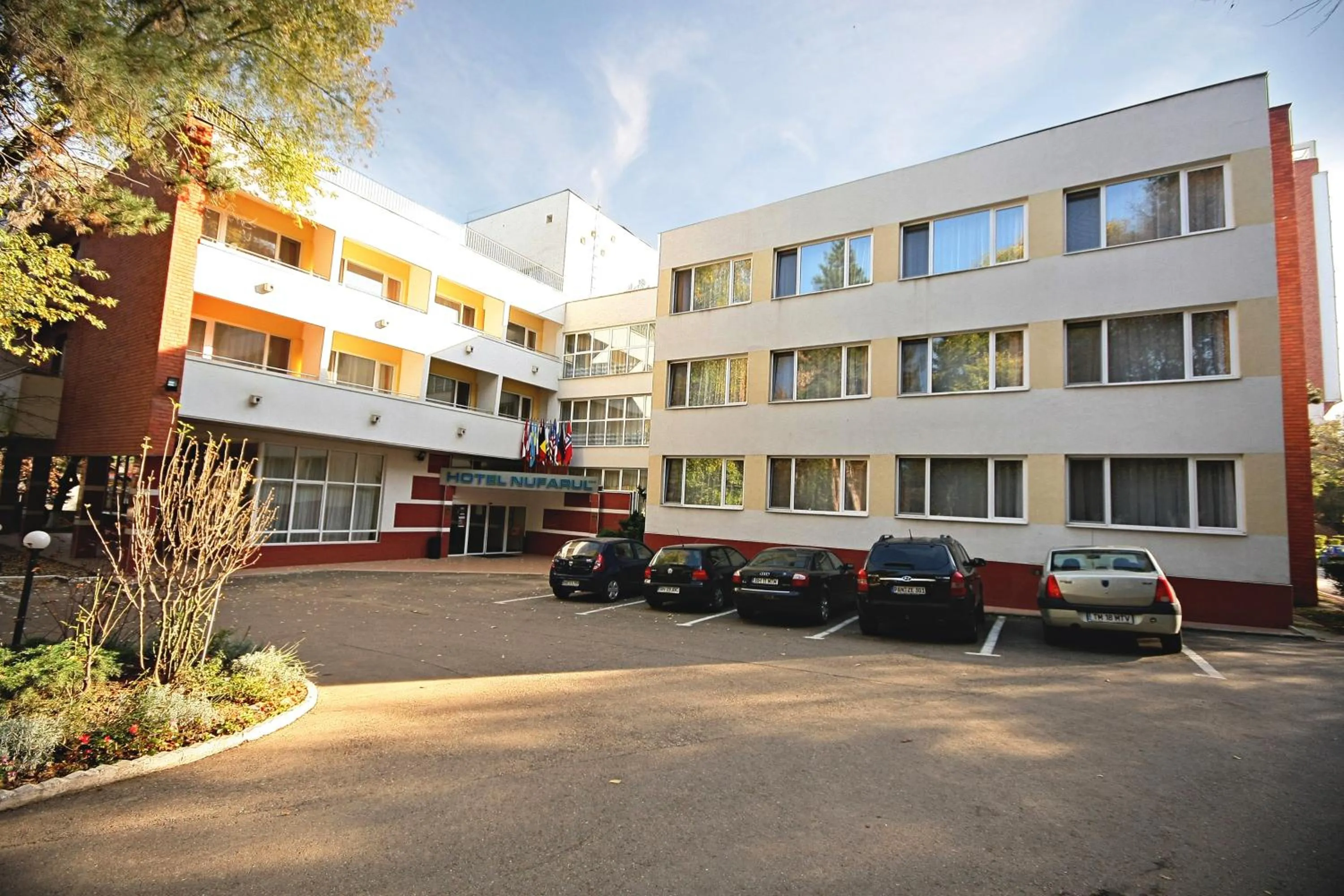 Facade/entrance in Hotel Nufarul