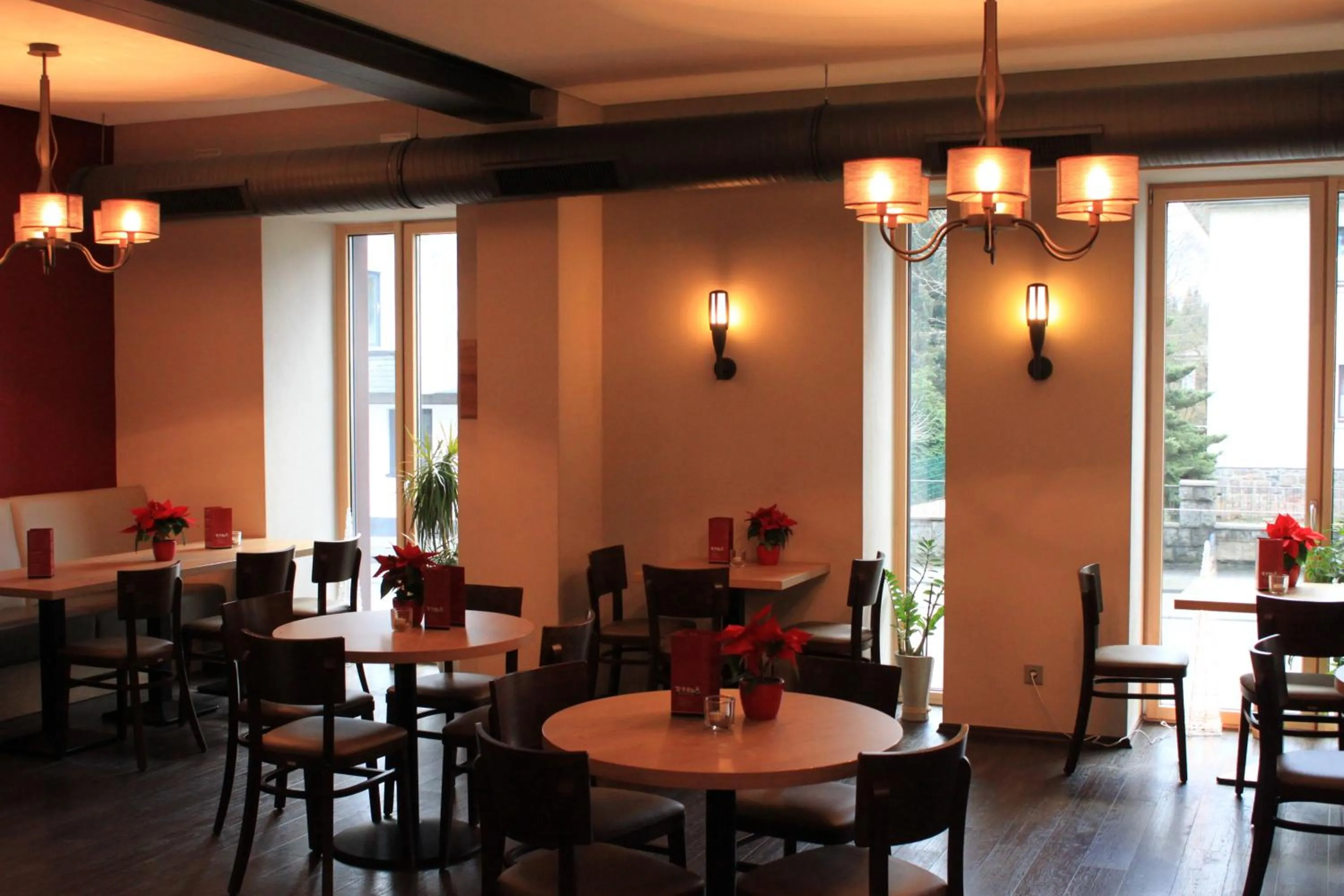 Restaurant/places to eat in Troll's Brauhaushotel