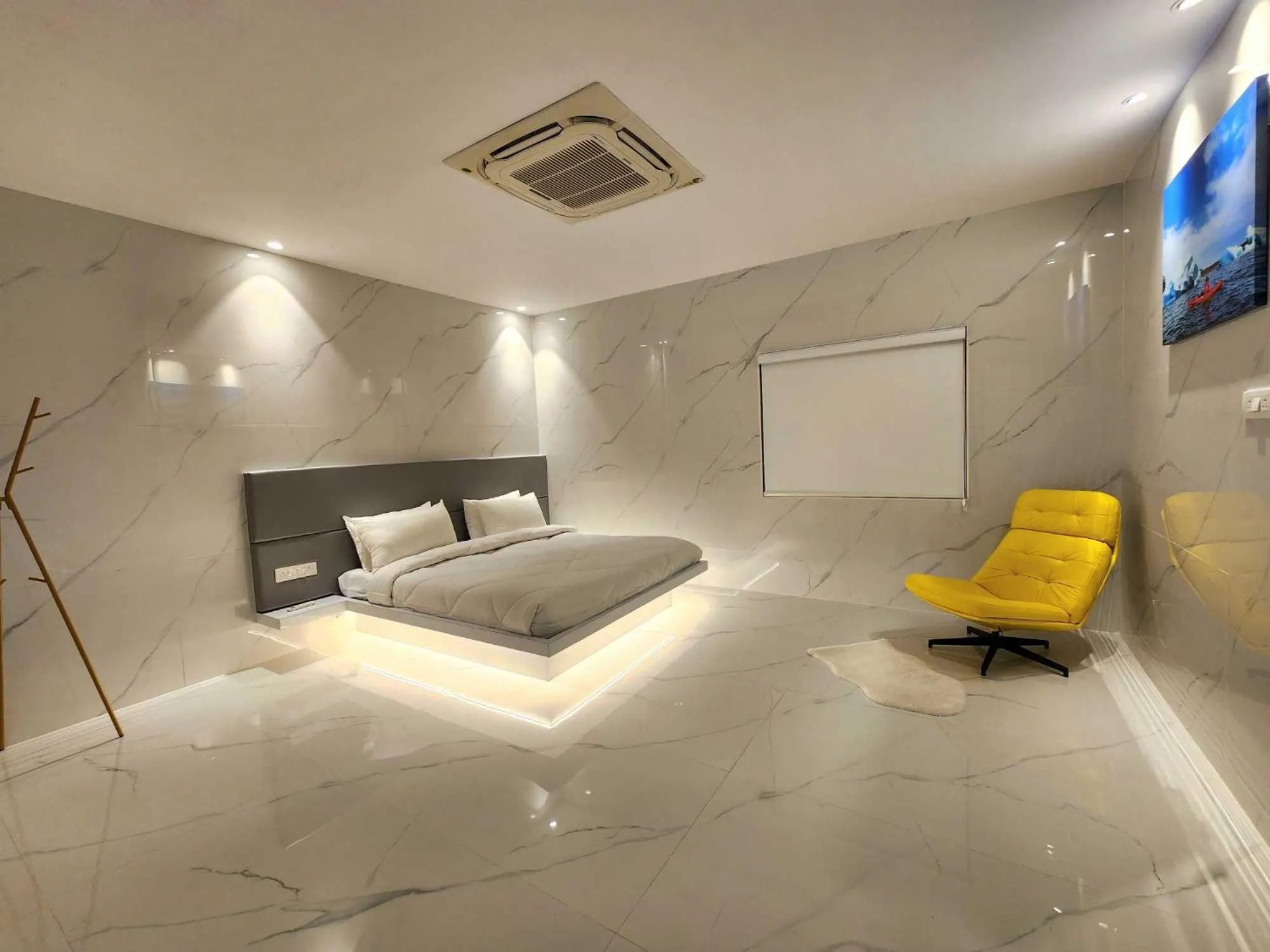 Bedroom, Bed in Landcorp hotels