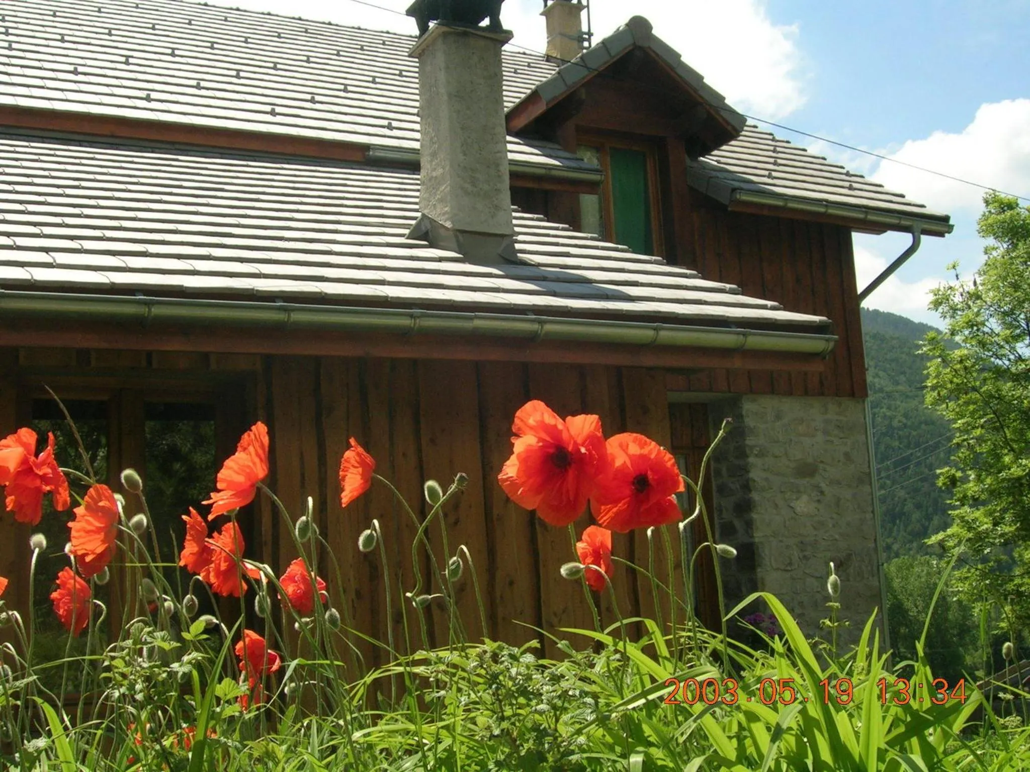 Facade/entrance in Chambres d'hôtes l'Abondance