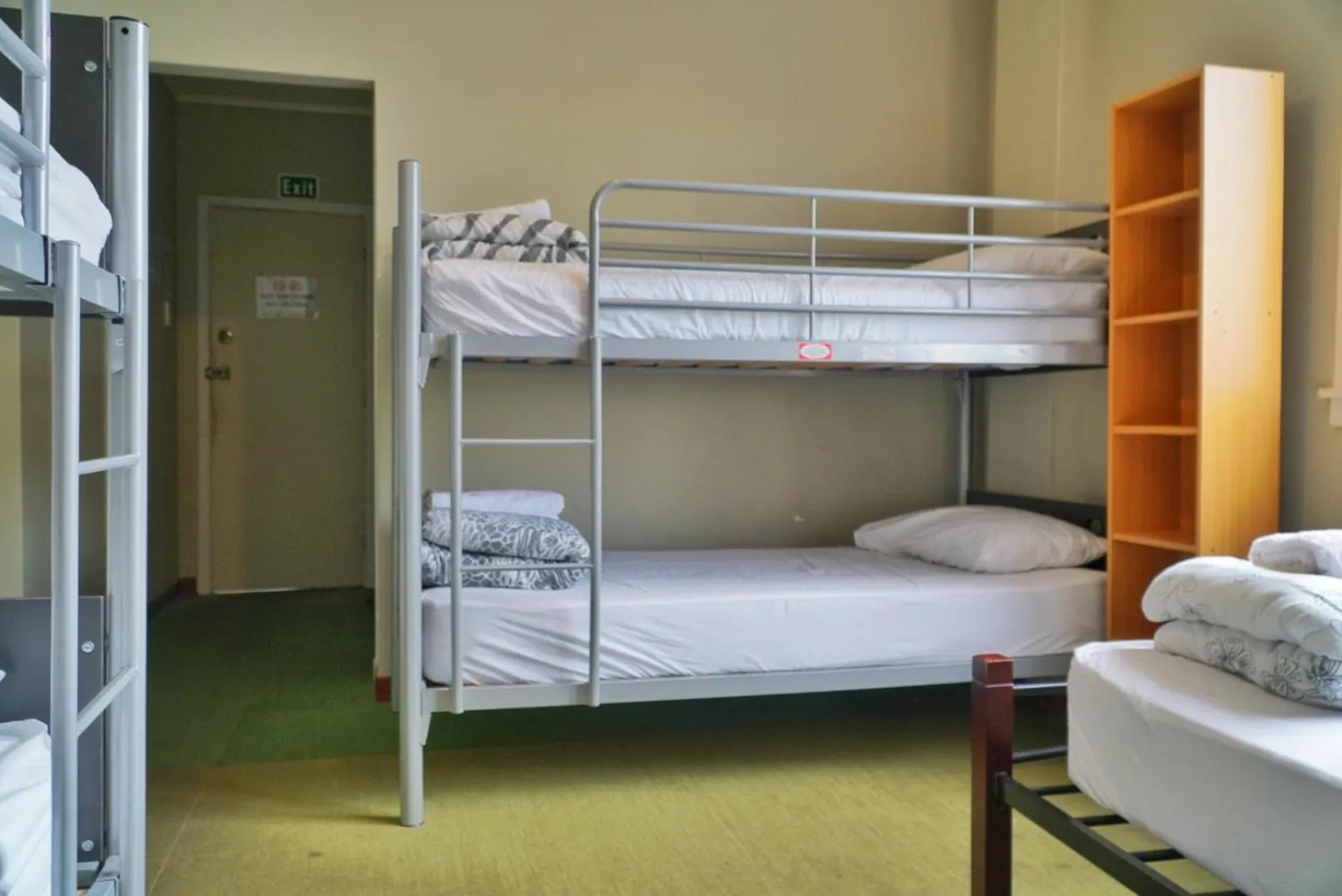 Bedroom, Bed in Ariki Backpackers