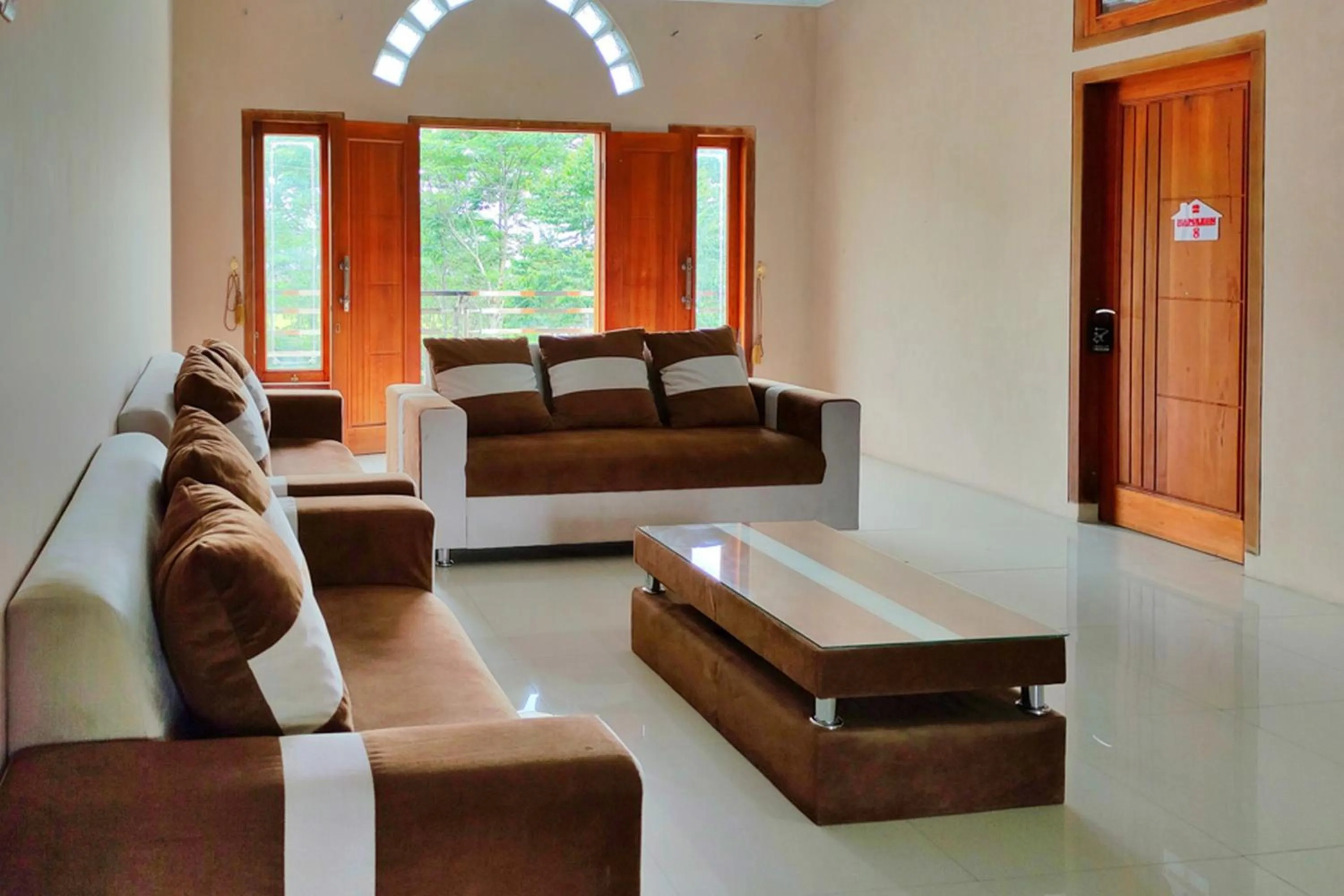 RedDoorz near Agrowisata Kebun Teh Dieng