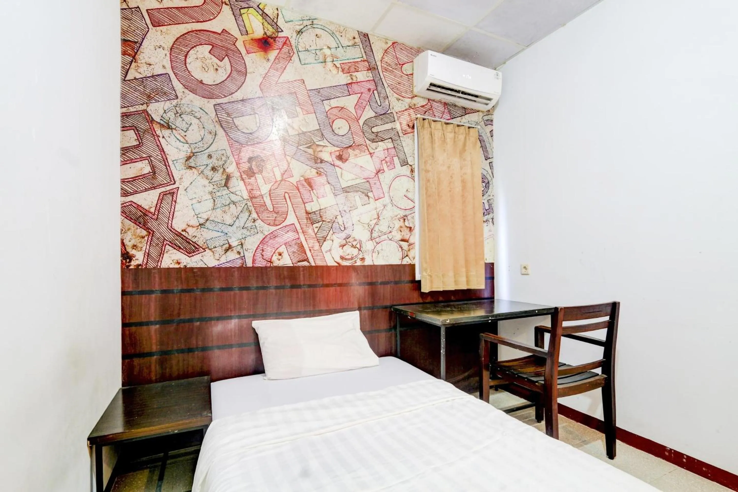 Bedroom, Bed in OYO Life 90388 De'leota