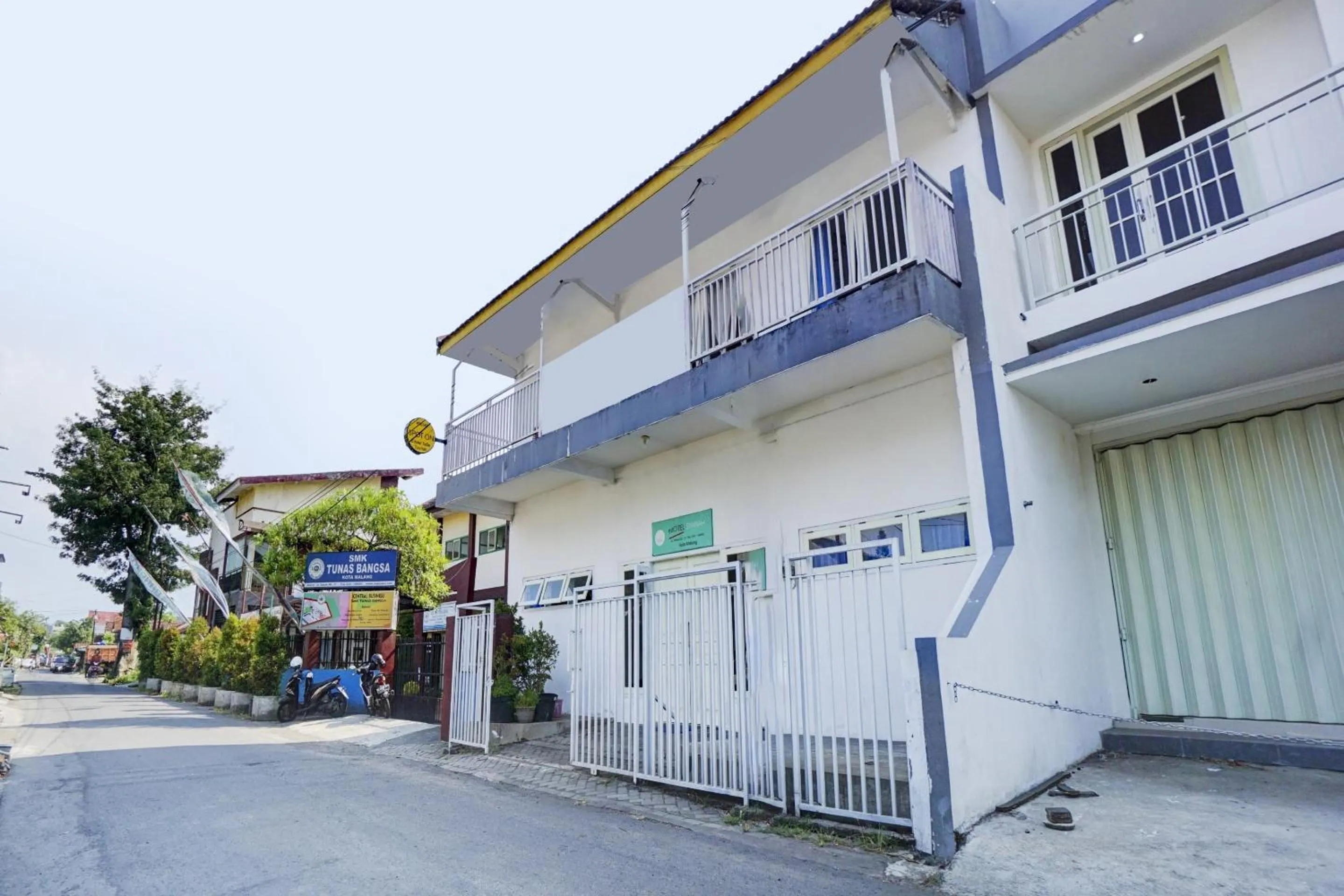 Facade/entrance in Hotel O Edotel Tebe Syariah