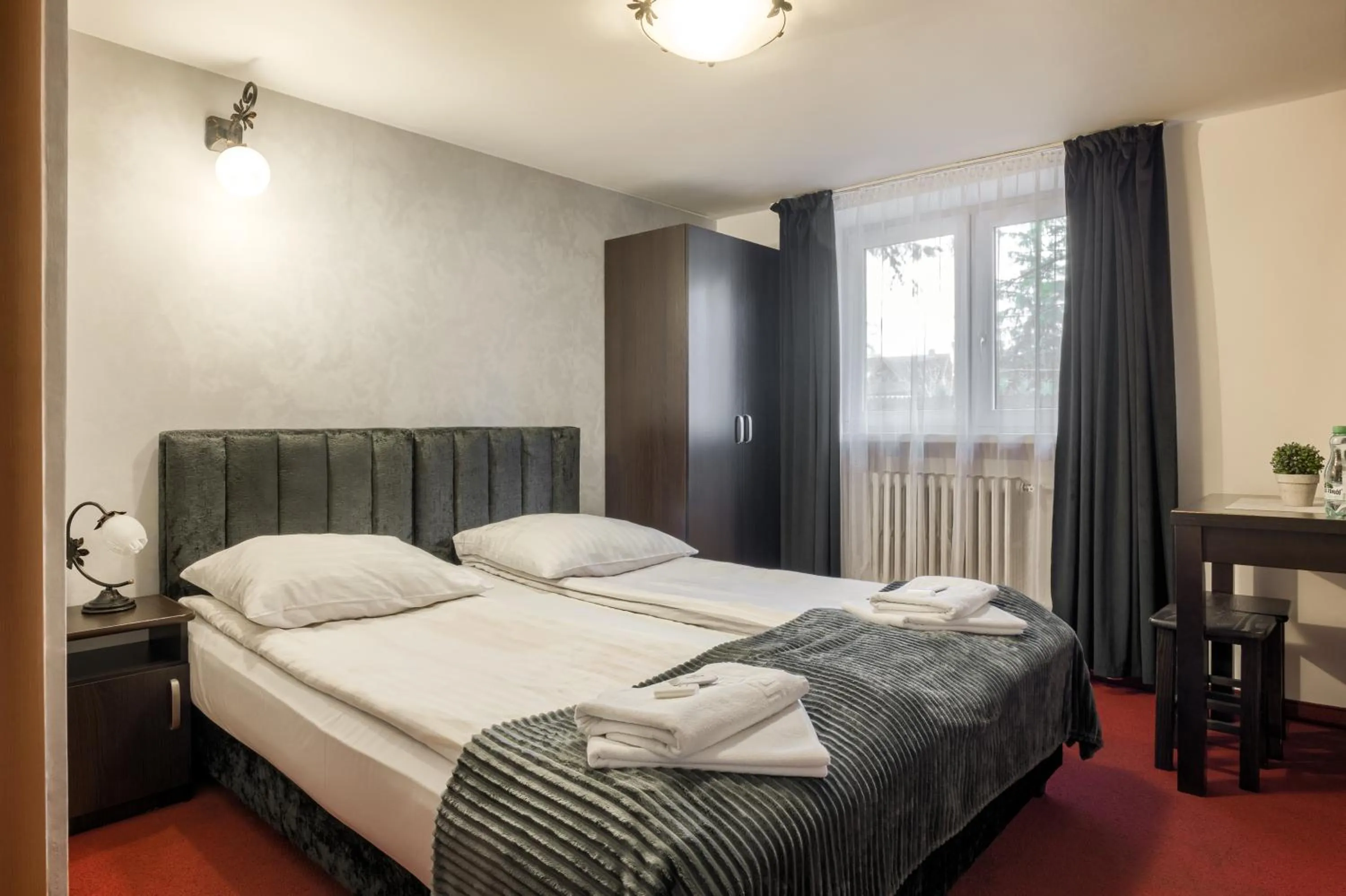 Photo of the whole room, Bed in Willa Biały Domek - 600m Krupówki