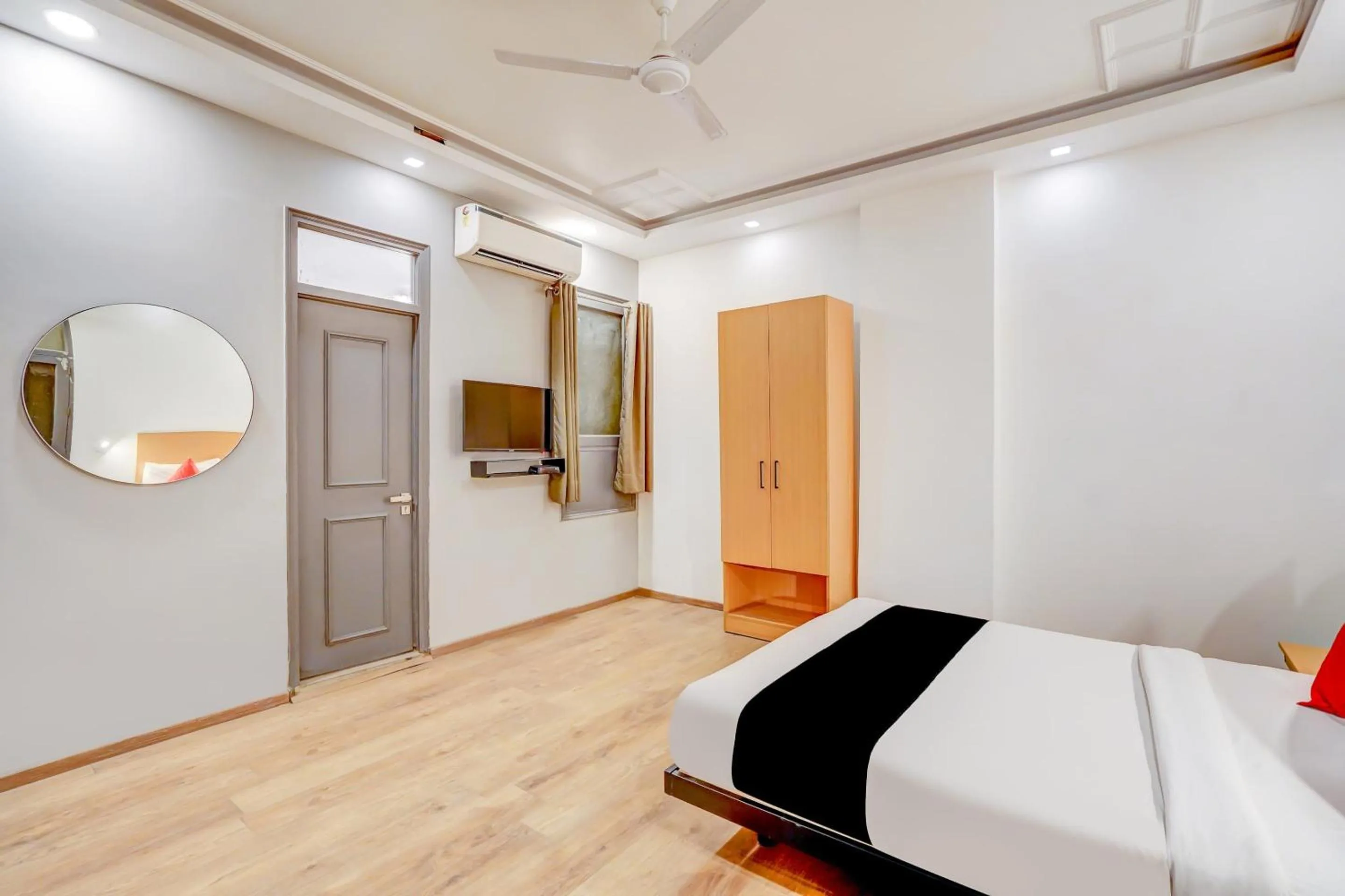 Bedroom in Super Capital O Jp Tower