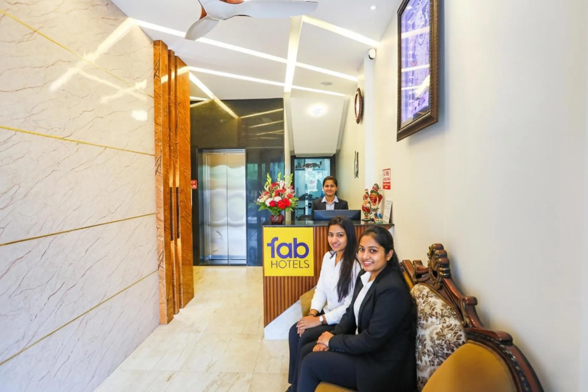 Lobby or reception in FabHotel Balaji Paradise
