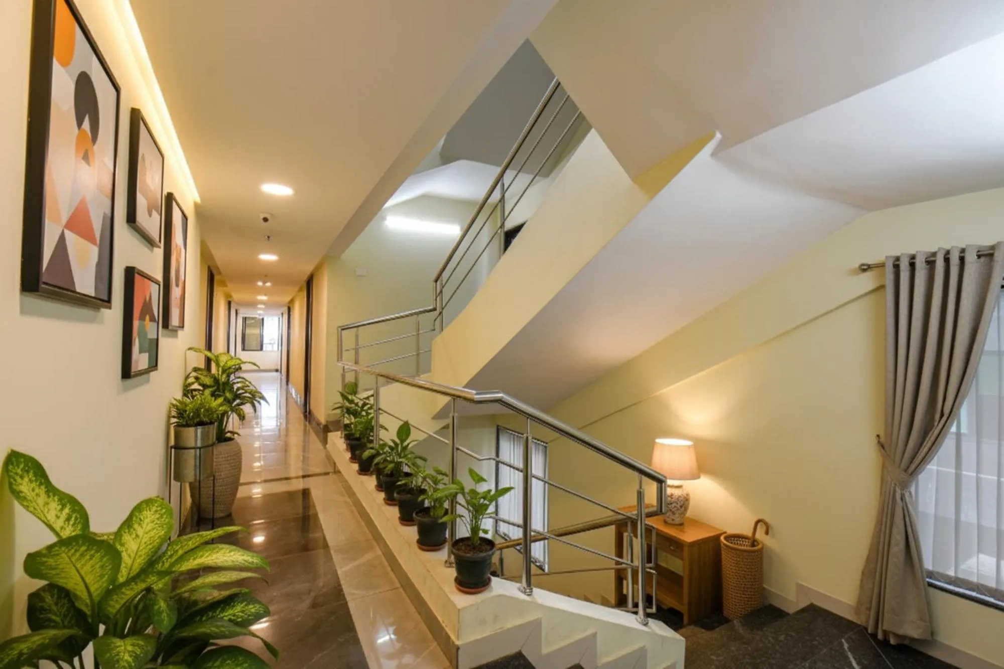 Lobby or reception in FabHotel Gargi Inn - Near Balewadi Stadium