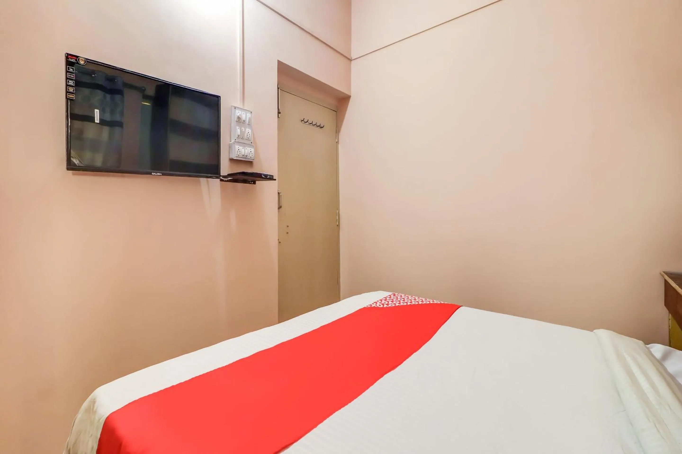 Bedroom, Bed in Hotel O Sidhu Kanhu & Banquet