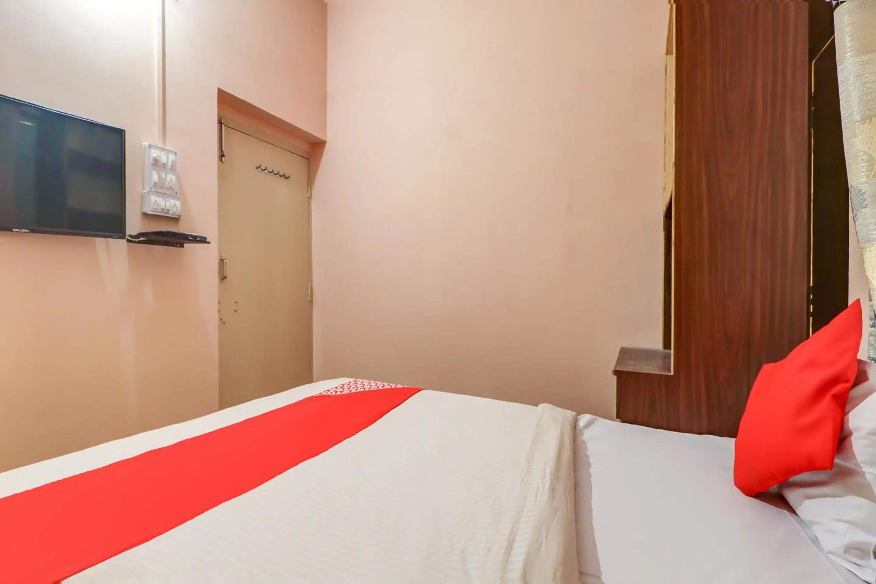 Bedroom, Bed in Hotel O Sidhu Kanhu & Banquet