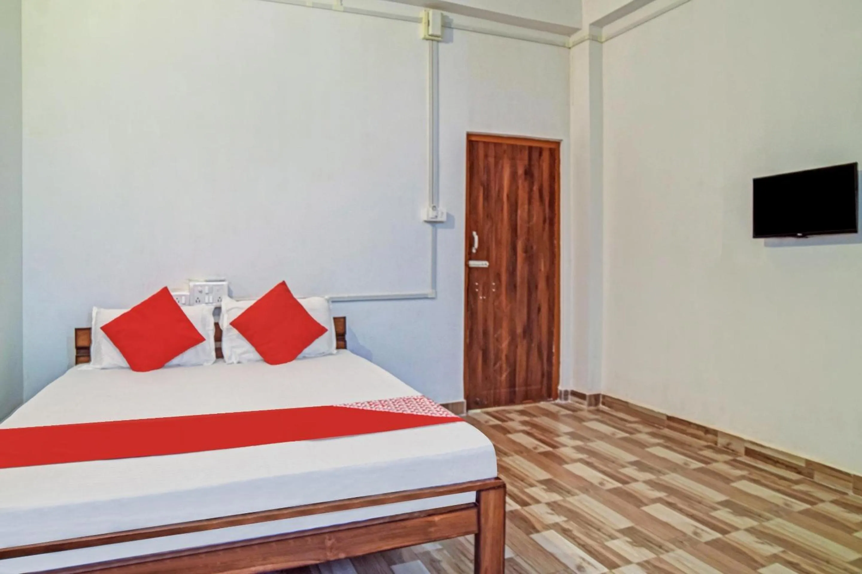 Bedroom, Bed in Hotel O JP Guest House