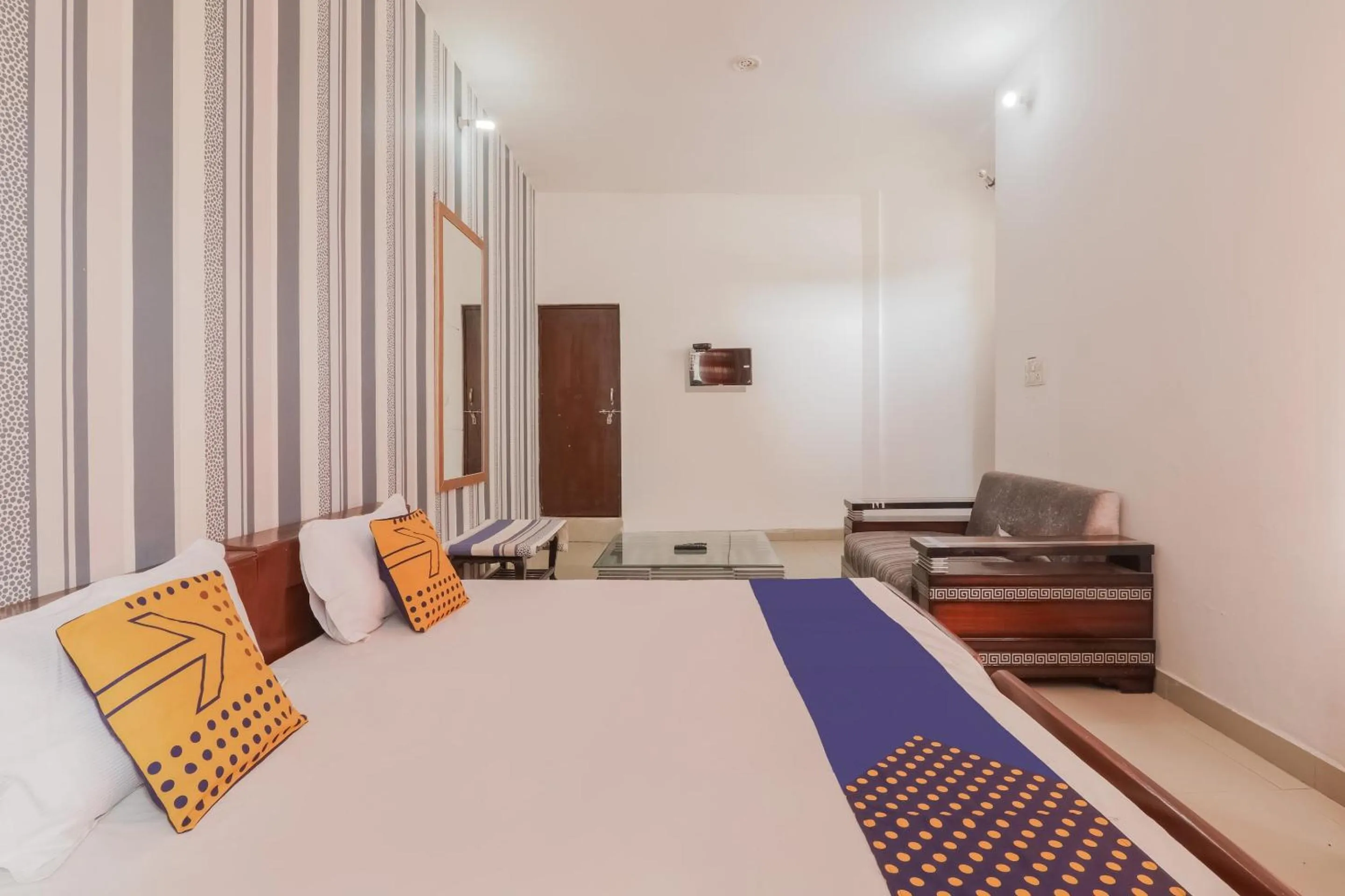 Bedroom, Bed in SPOT ON Sahyadri Inn