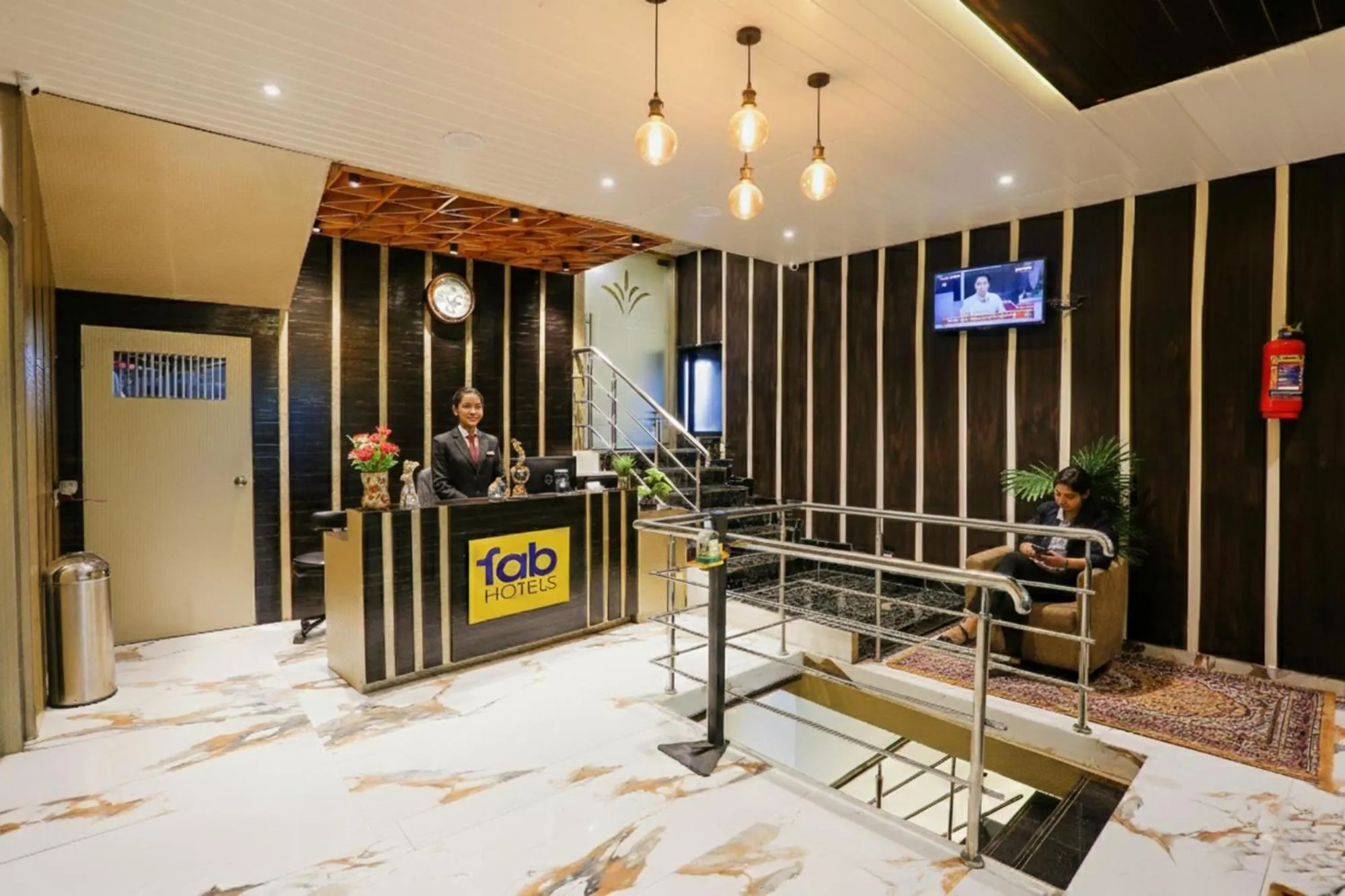 Lobby or reception in FabHotel Prime Land - Nr BKC