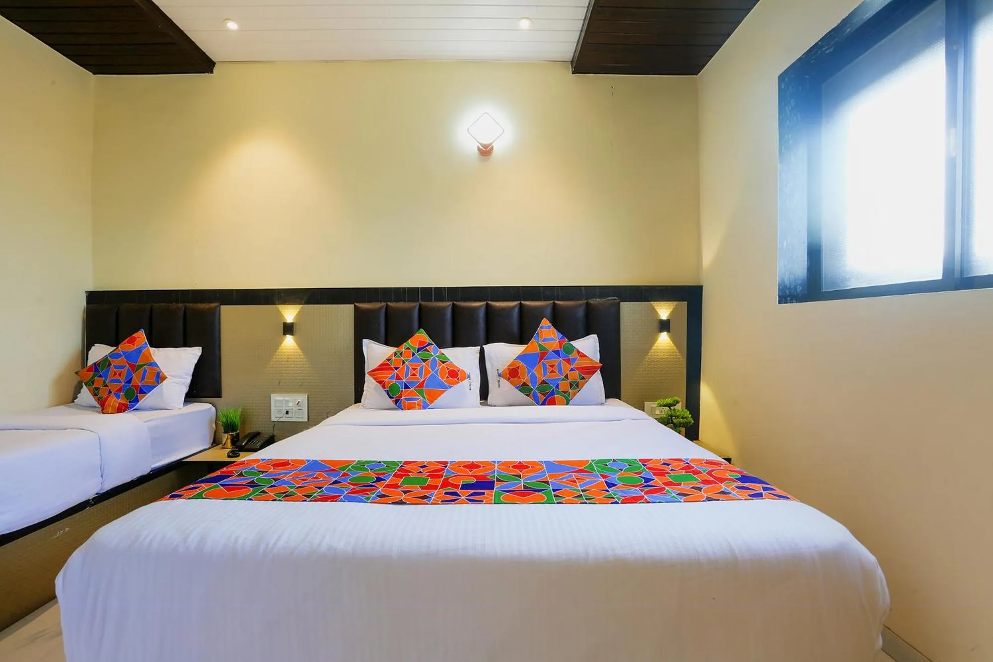 Bed in FabHotel Prime Land - Nr BKC