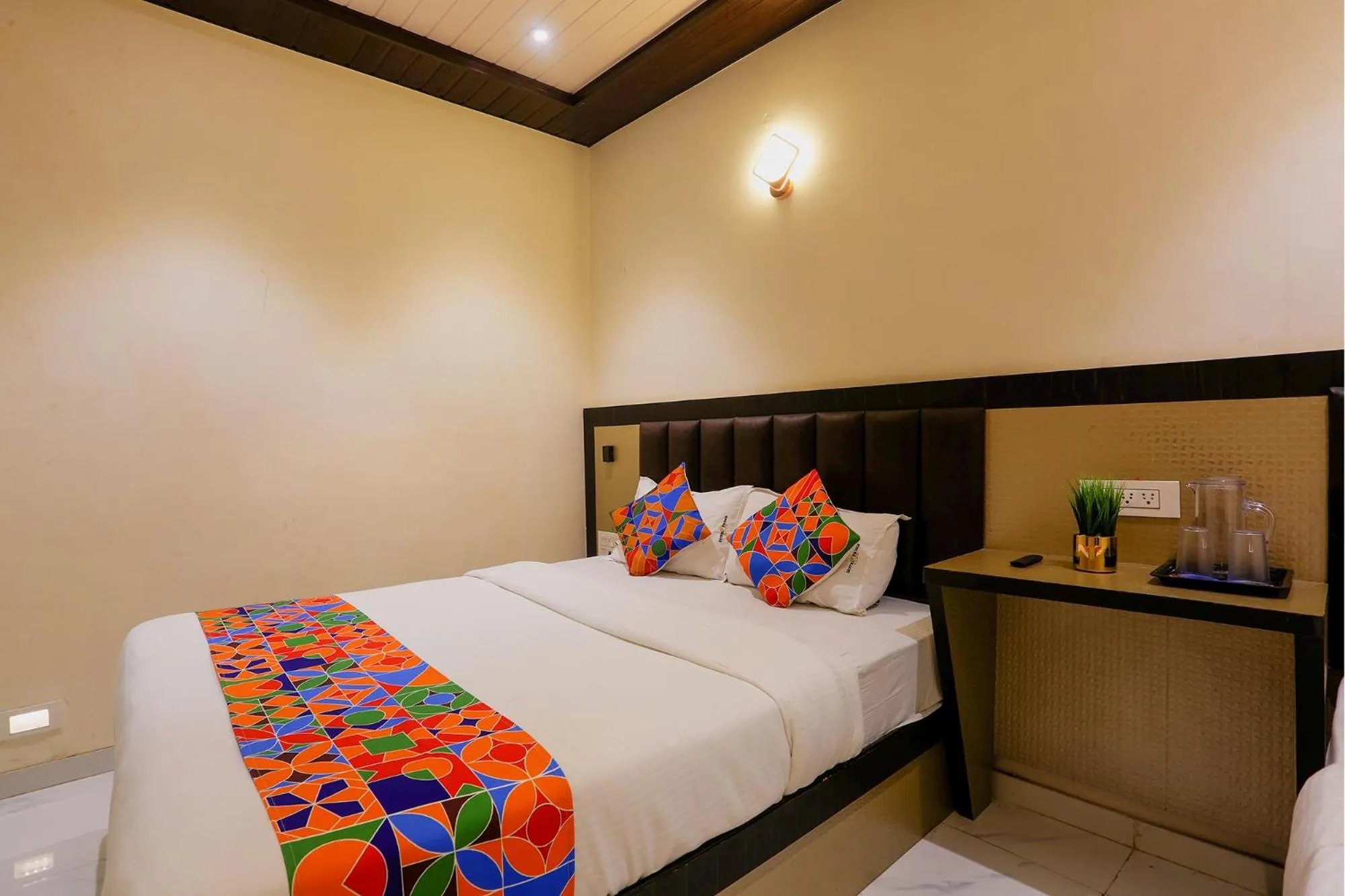 Bed in FabHotel Prime Land - Nr BKC