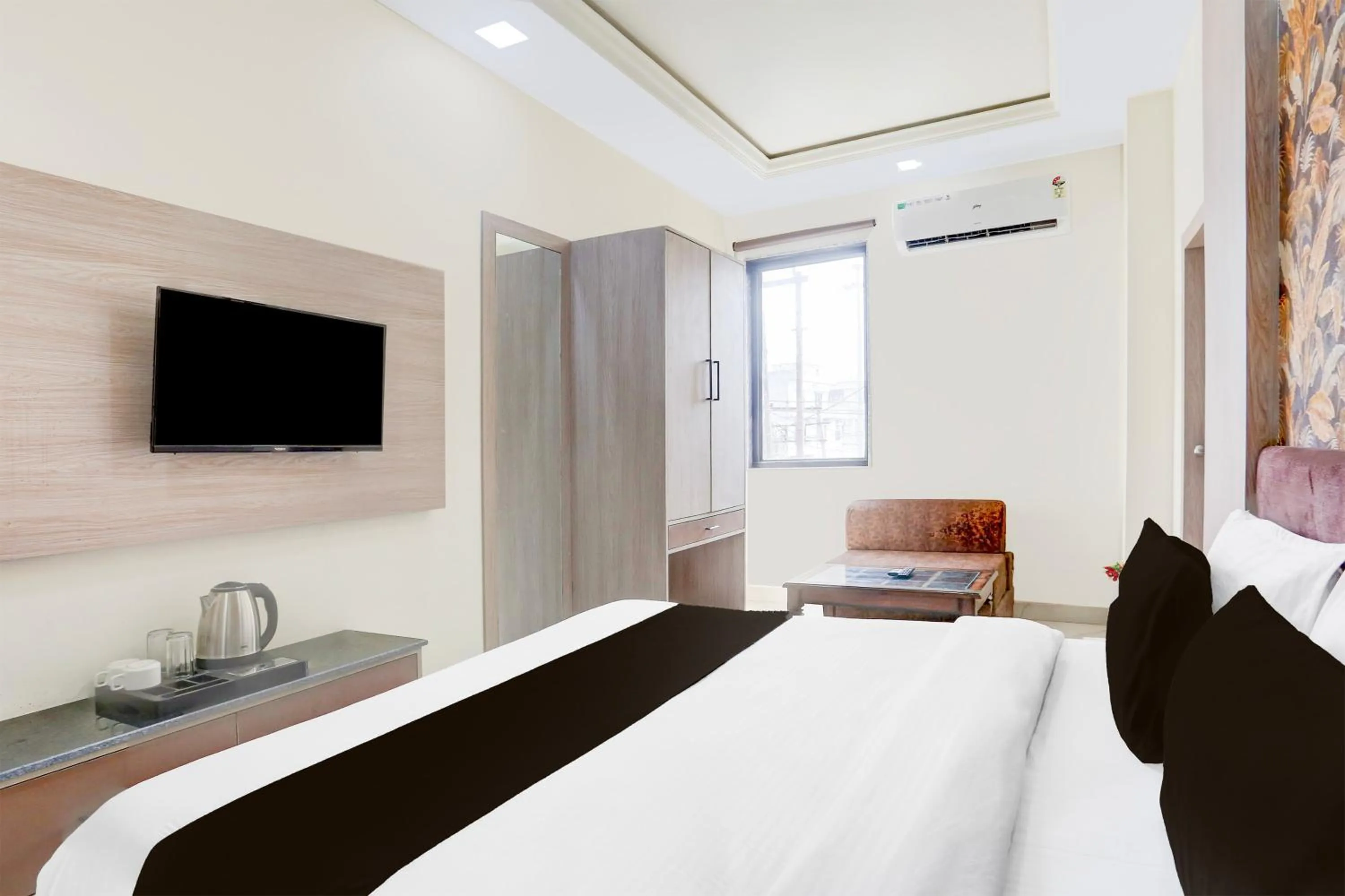 Bedroom in Super Collection O The Vidya Grand