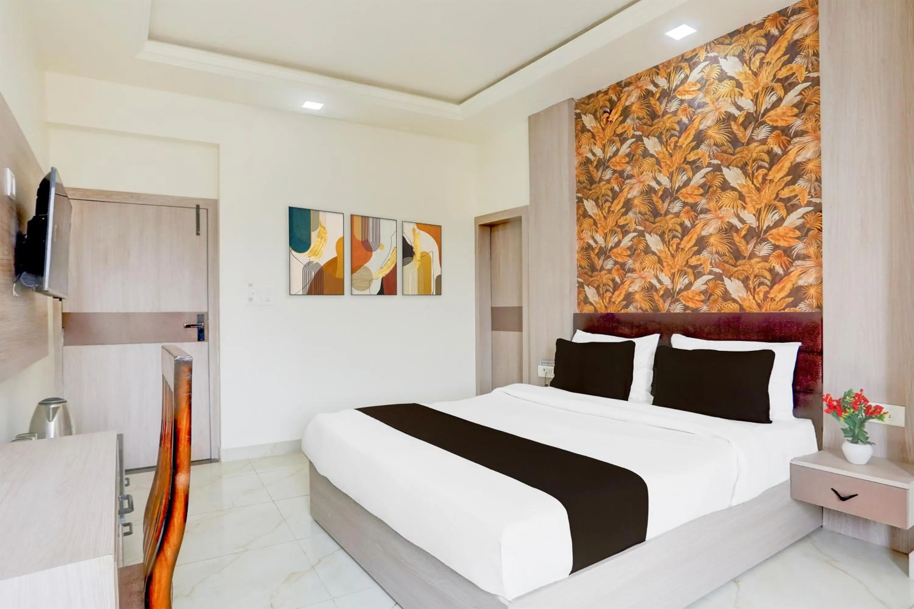 Bedroom in Super Collection O The Vidya Grand