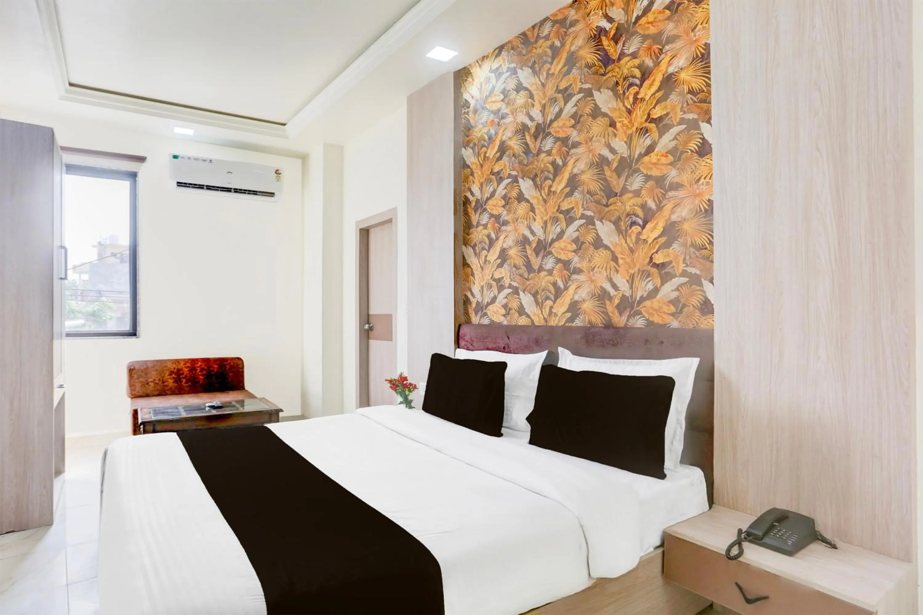 Bedroom in Super Collection O The Vidya Grand