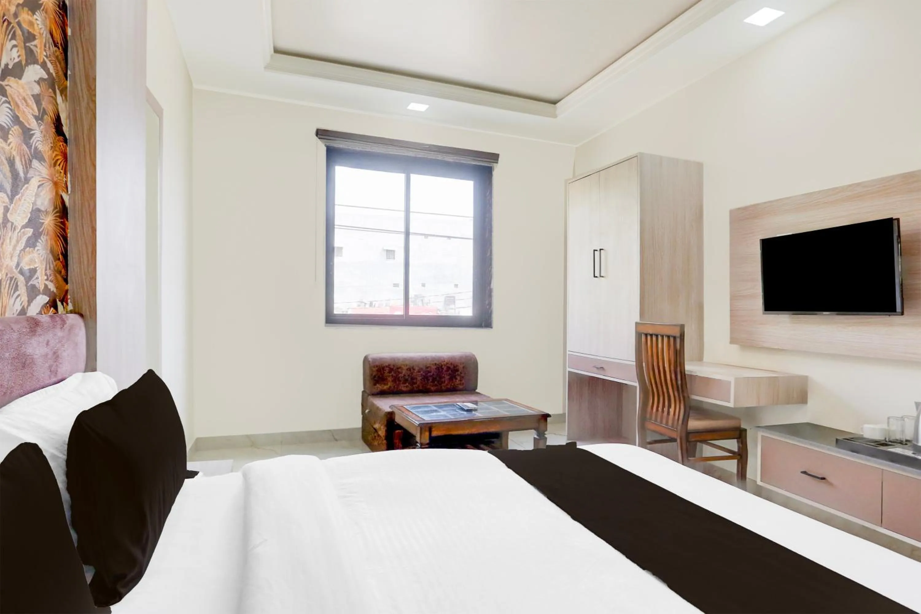 Bedroom in Super Collection O The Vidya Grand