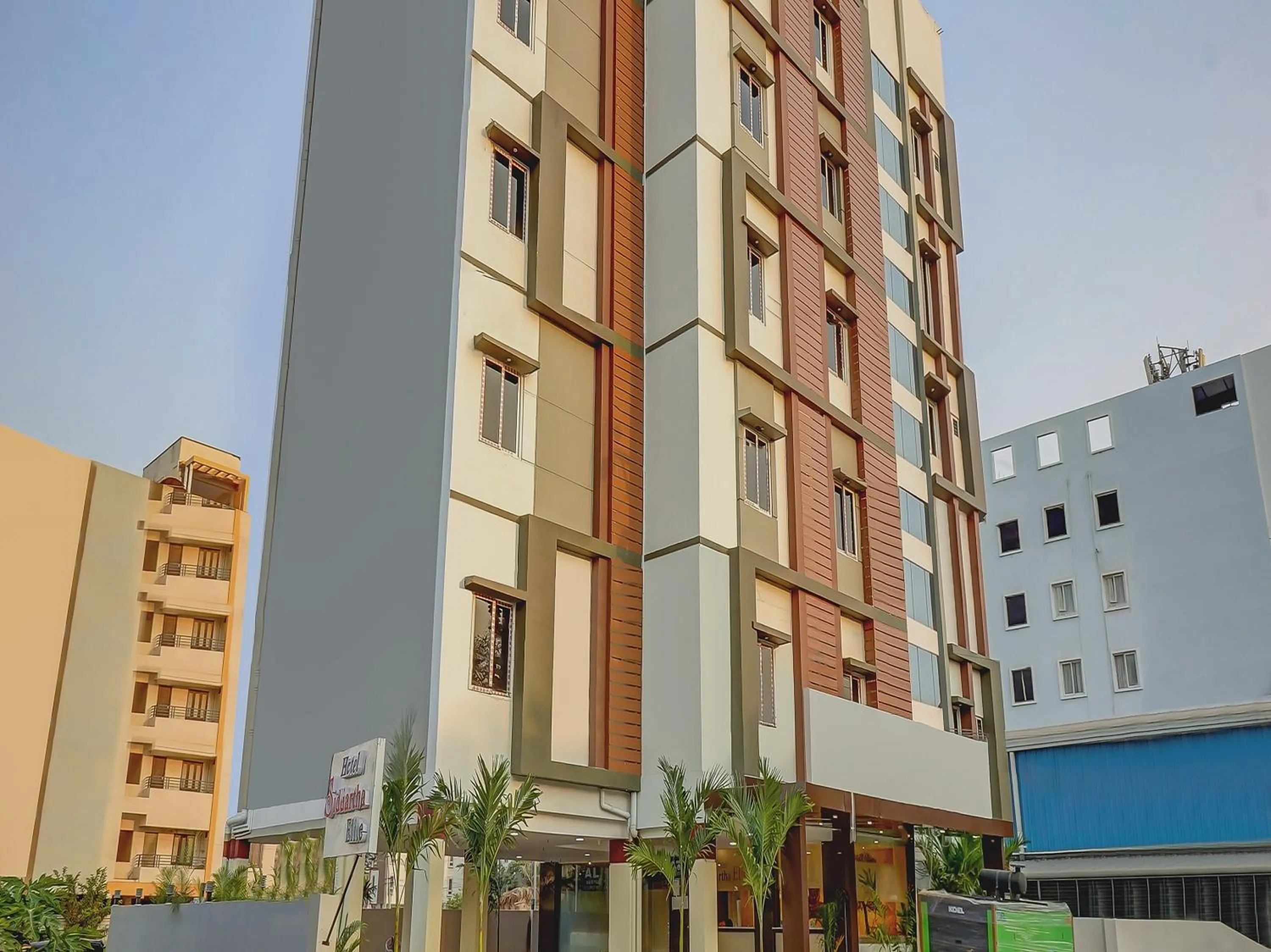 Property building in Super Capital O Siddartha Elite